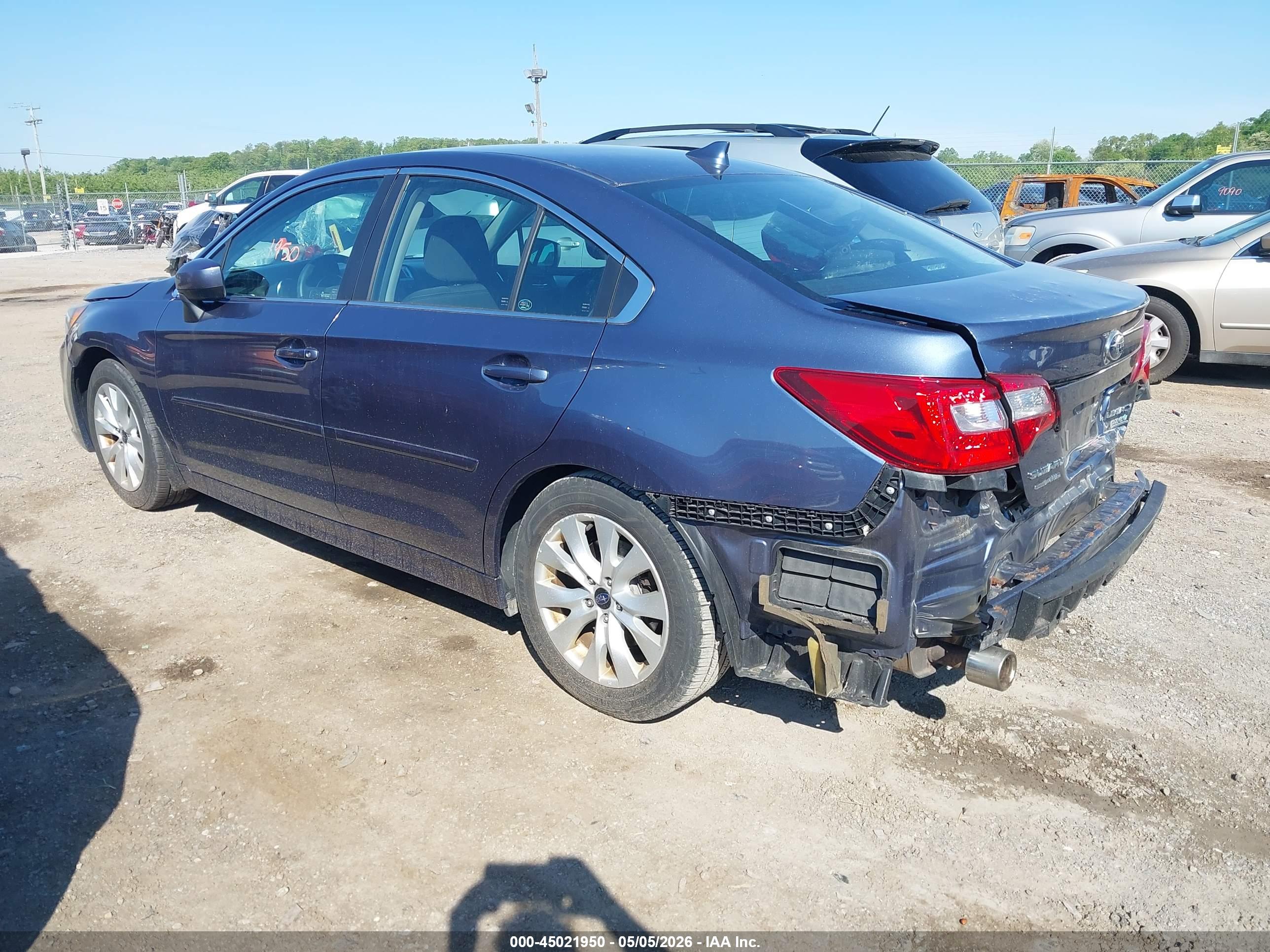 SUBARU LEGACY image 3