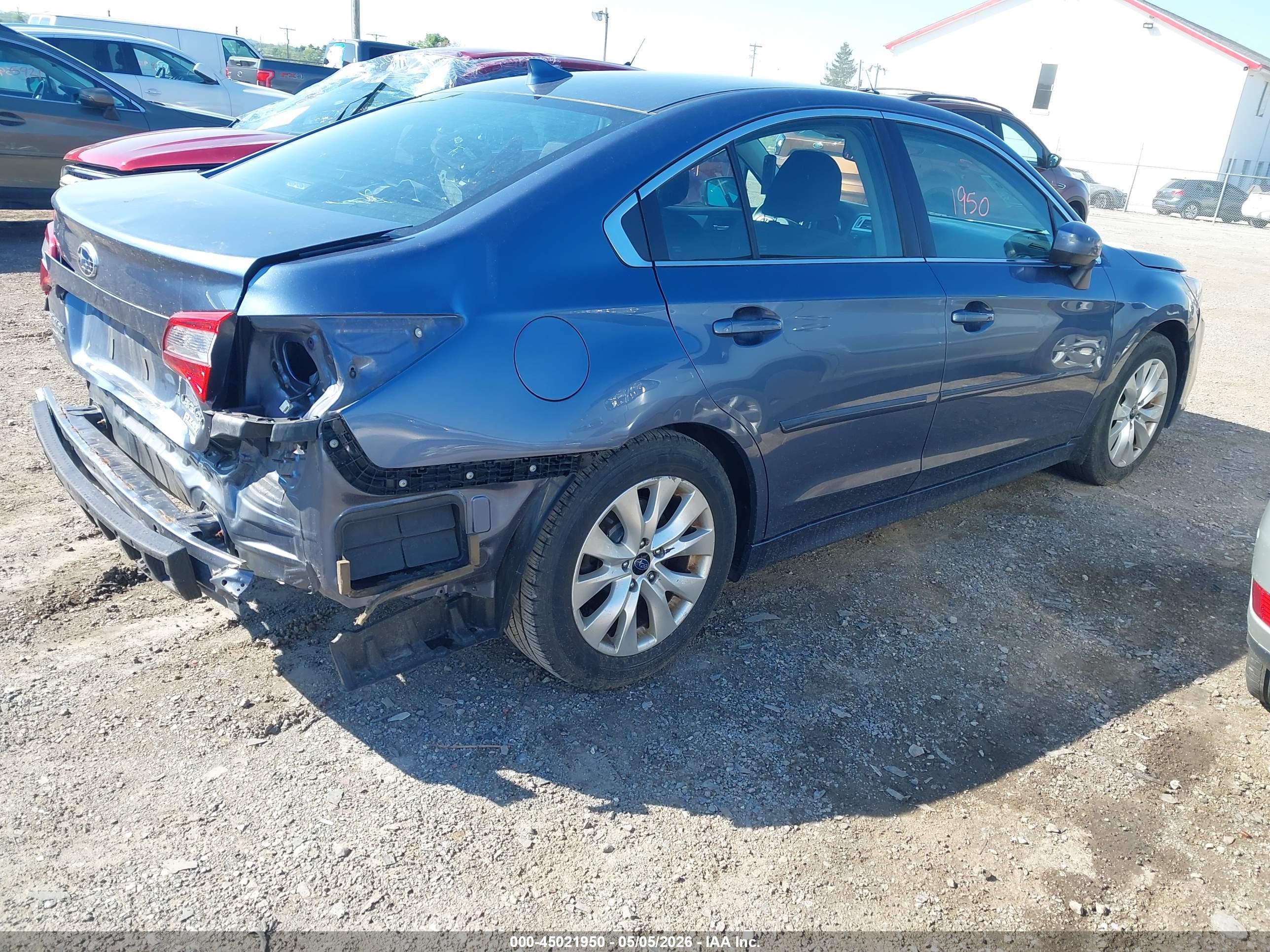SUBARU LEGACY image 4