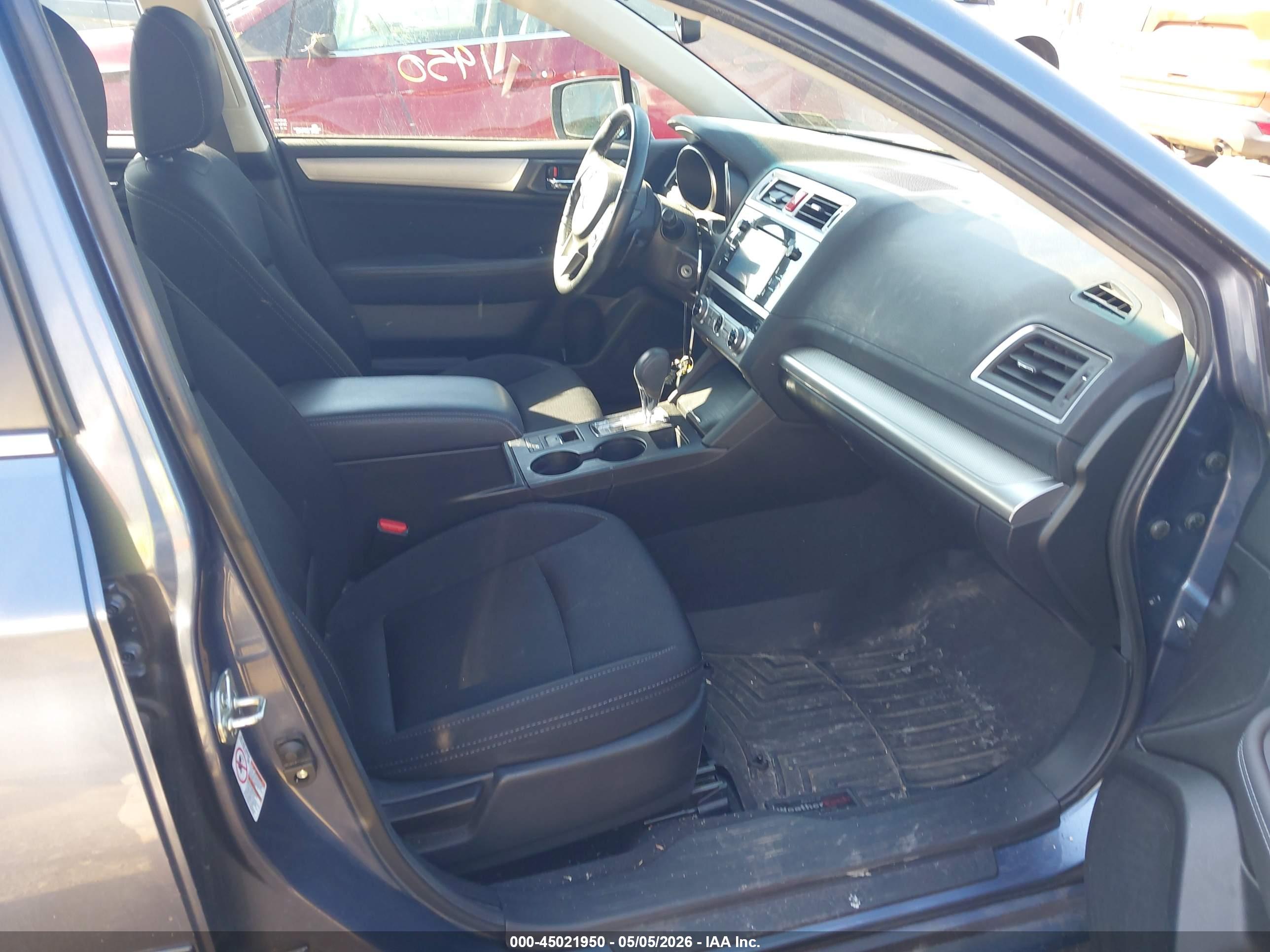 SUBARU LEGACY image 5