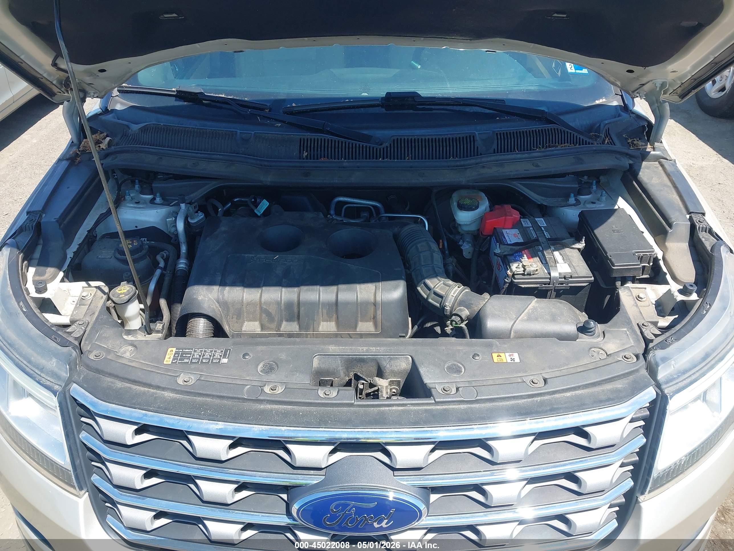 FORD EXPLORER image 10