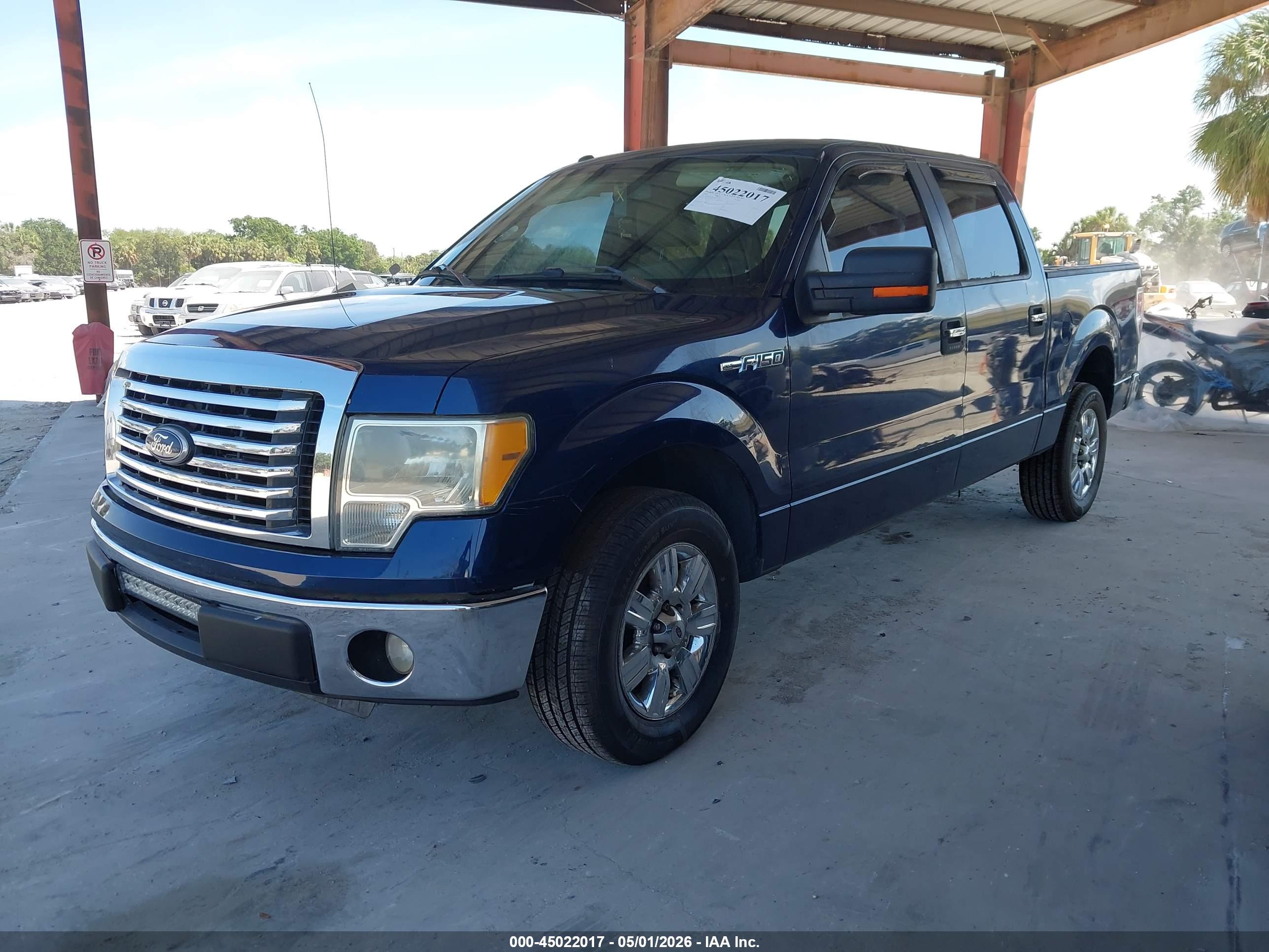 FORD F-150 image 2
