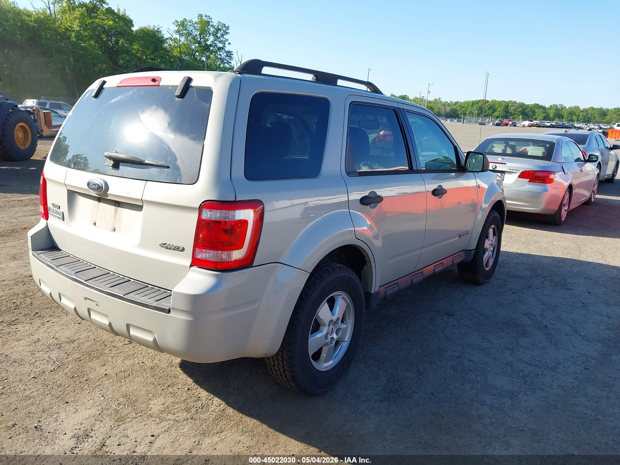FORD ESCAPE image 4