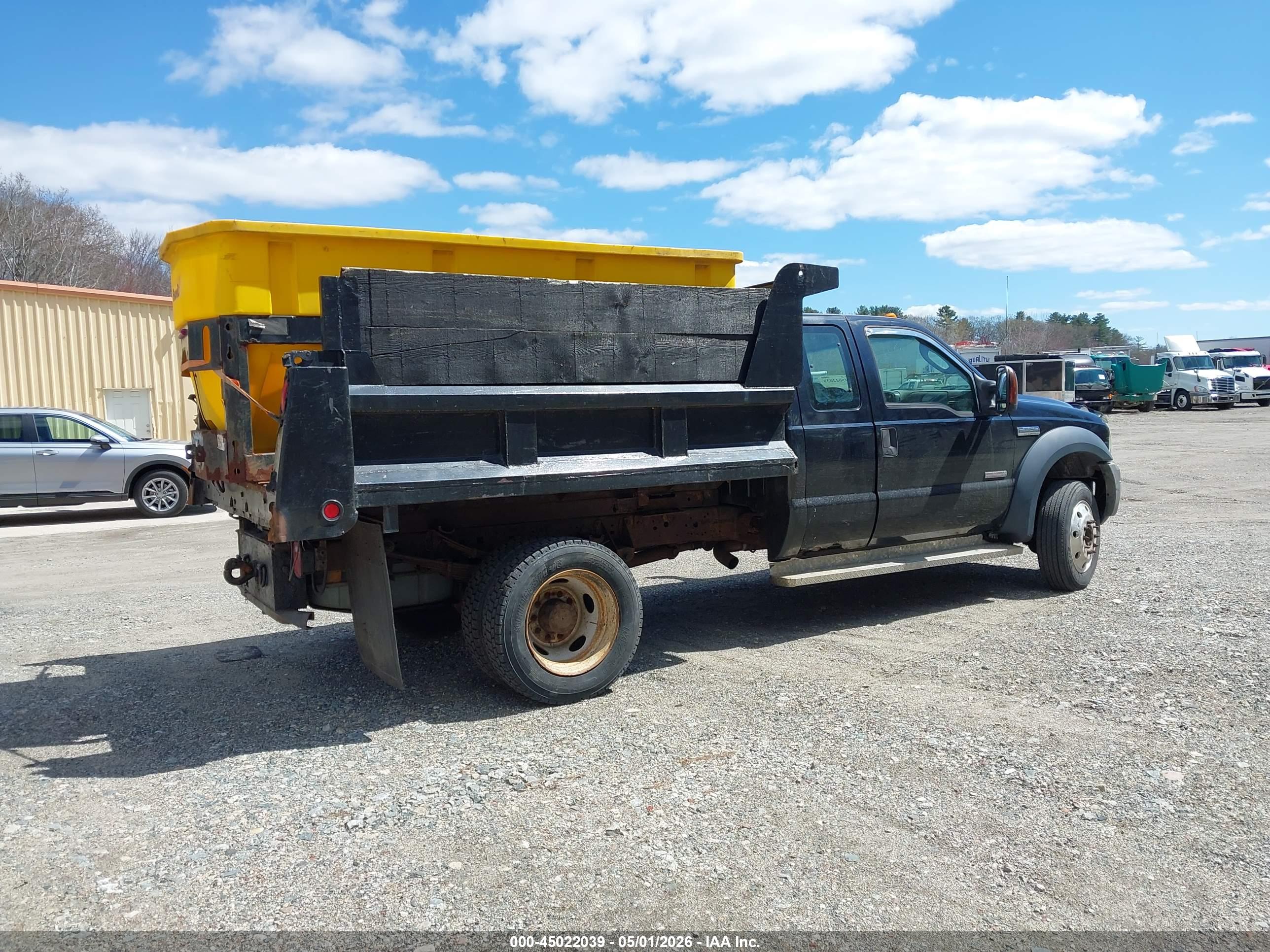 FORD F-550 image 4