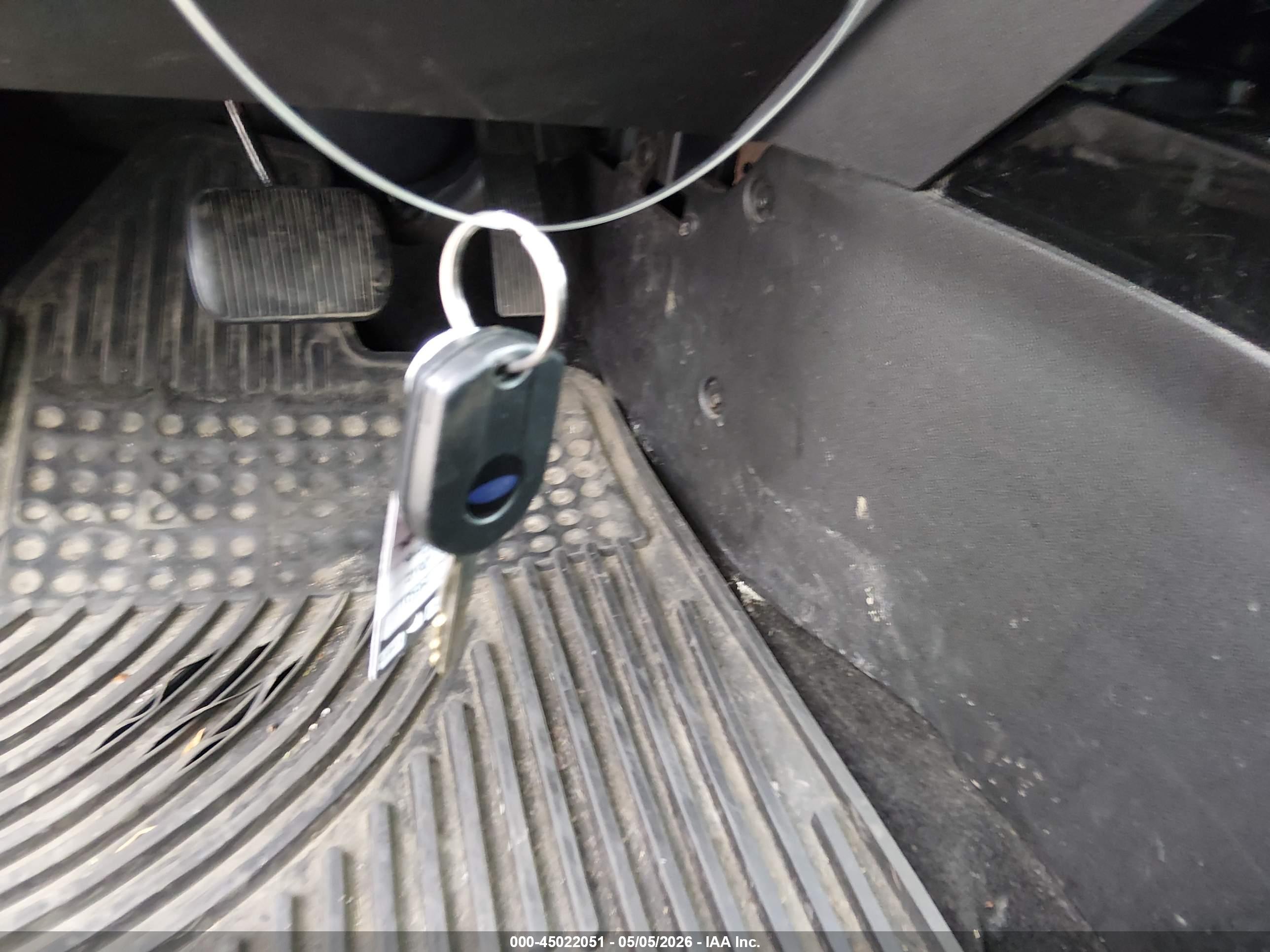 FORD ESCAPE image 11