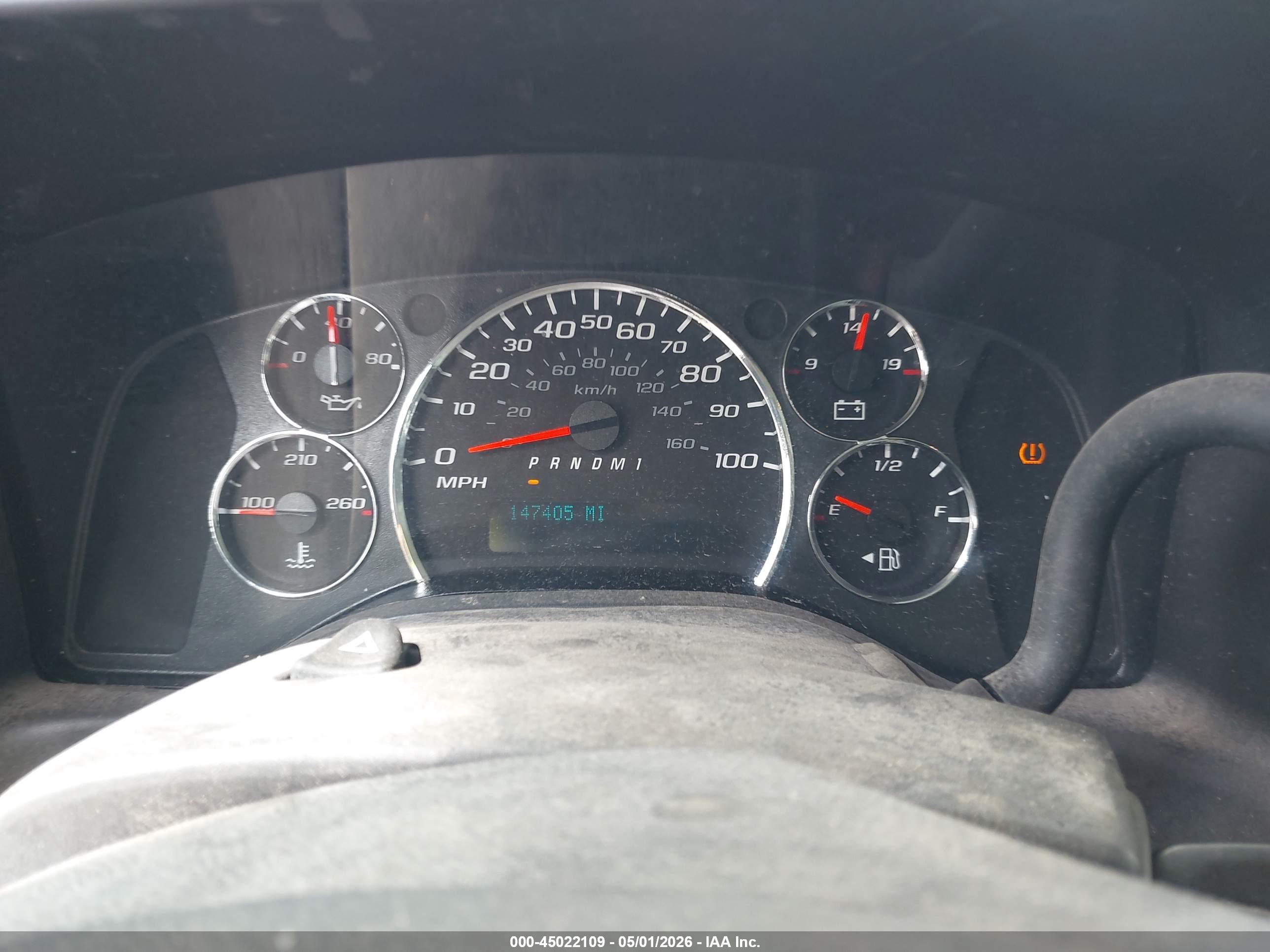 CHEVROLET EXPRESS image 7