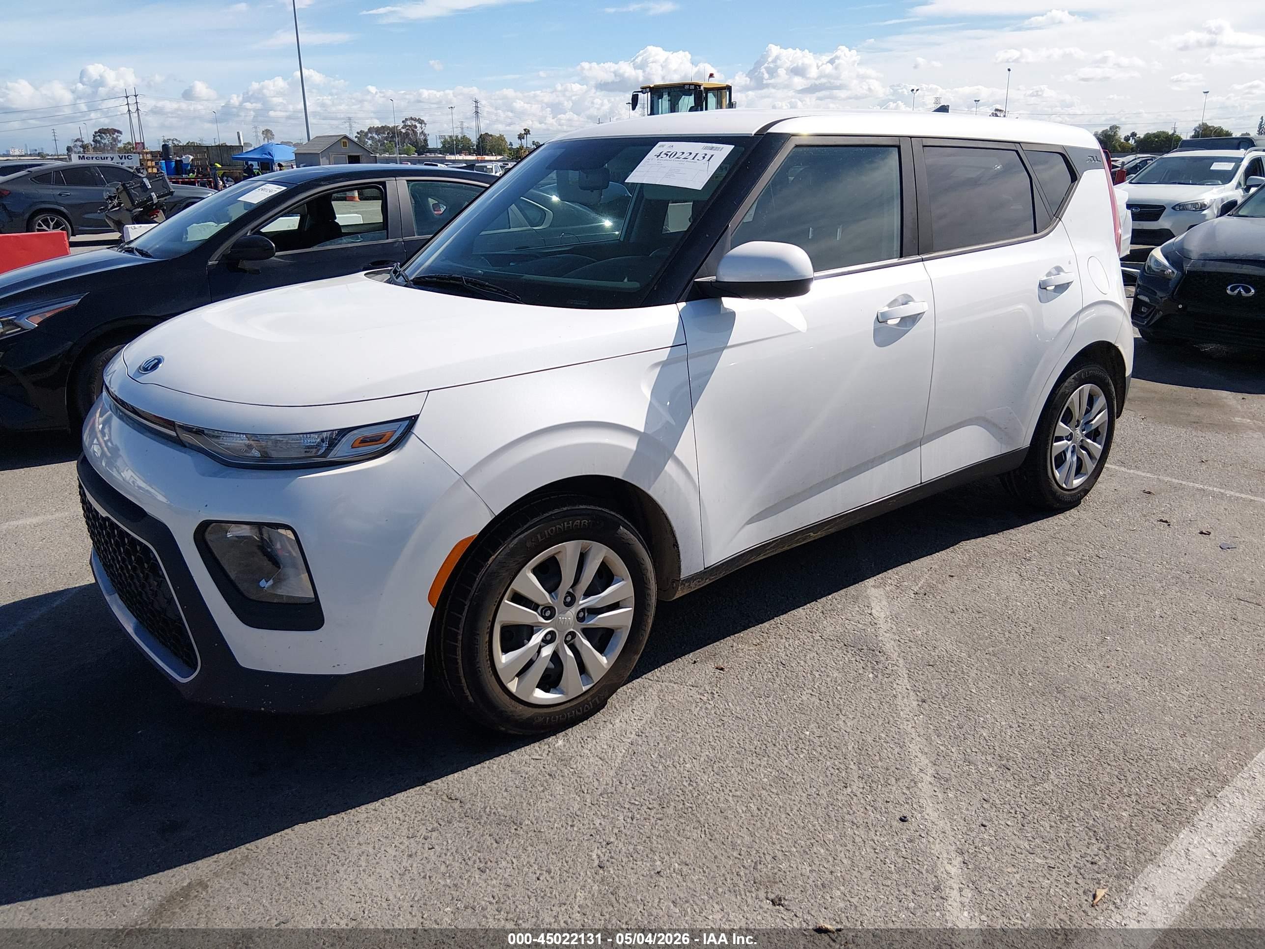 KIA SOUL image 2