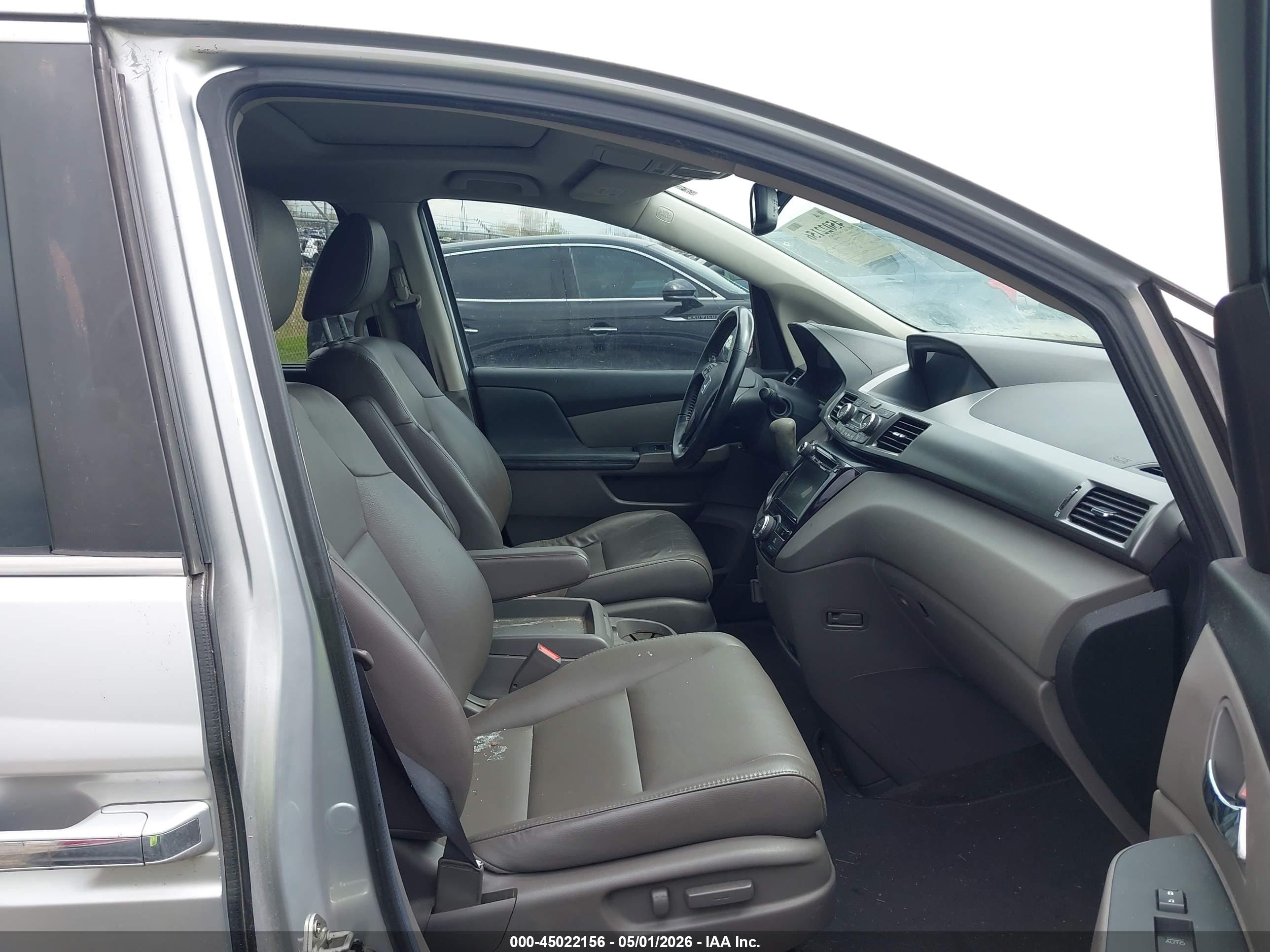 HONDA ODYSSEY image 5
