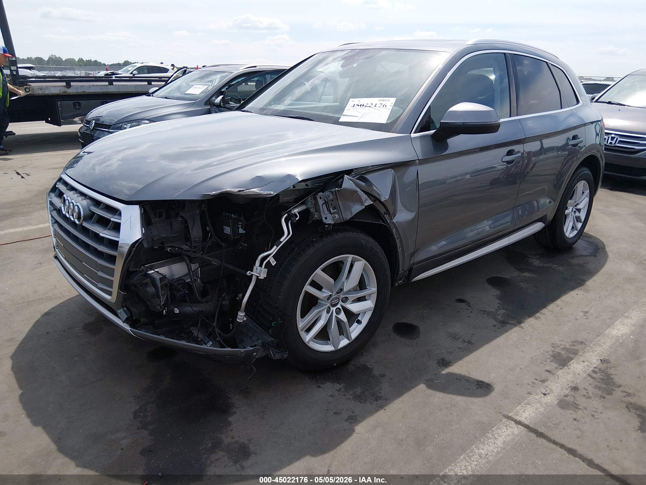 AUDI Q5 image 2