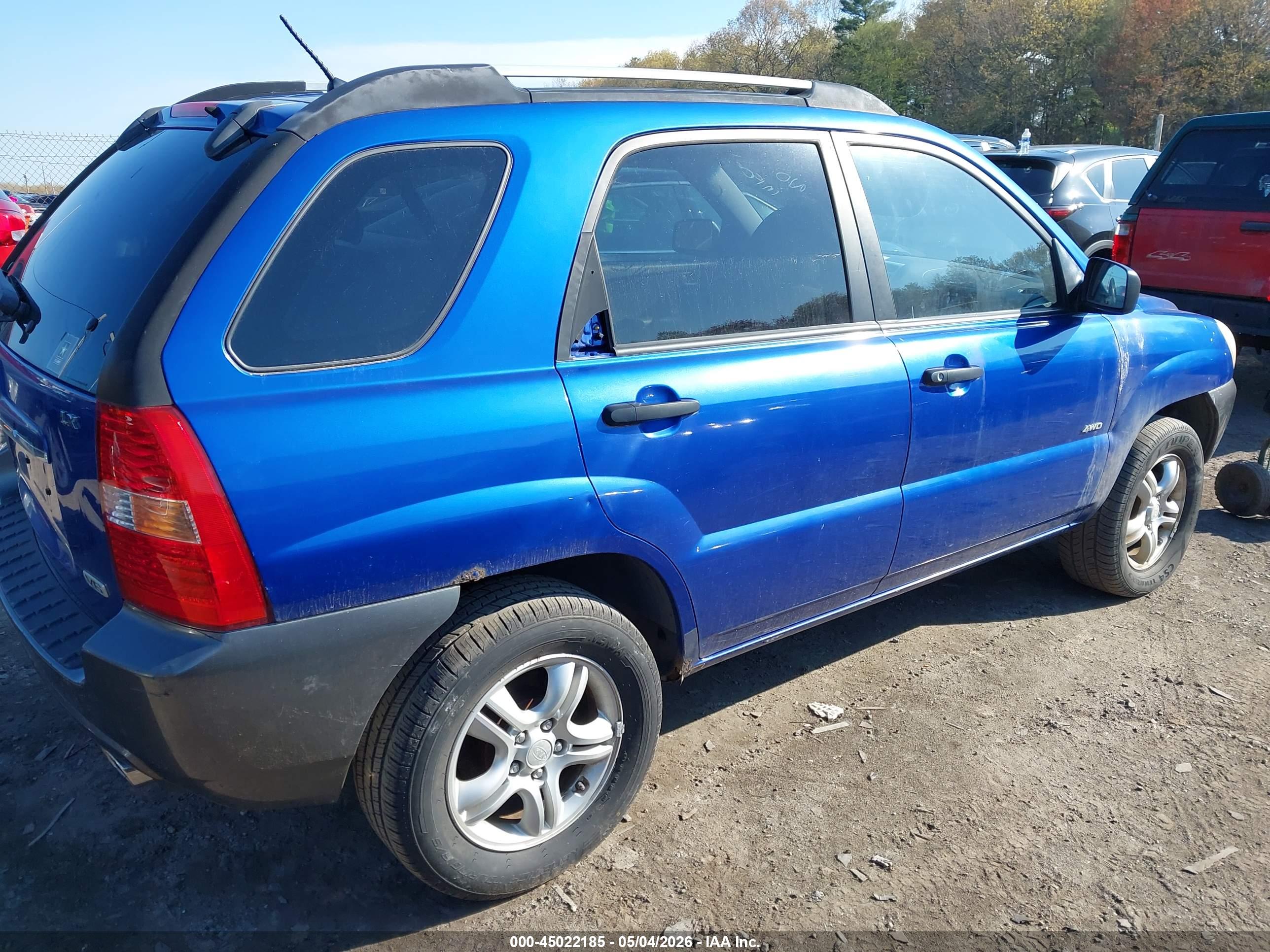 KIA SPORTAGE image 4