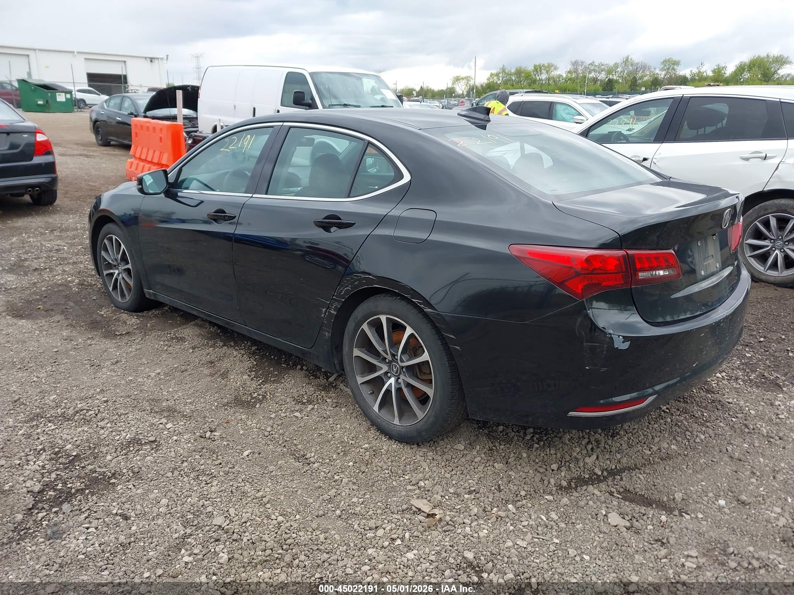 ACURA TLX image 3