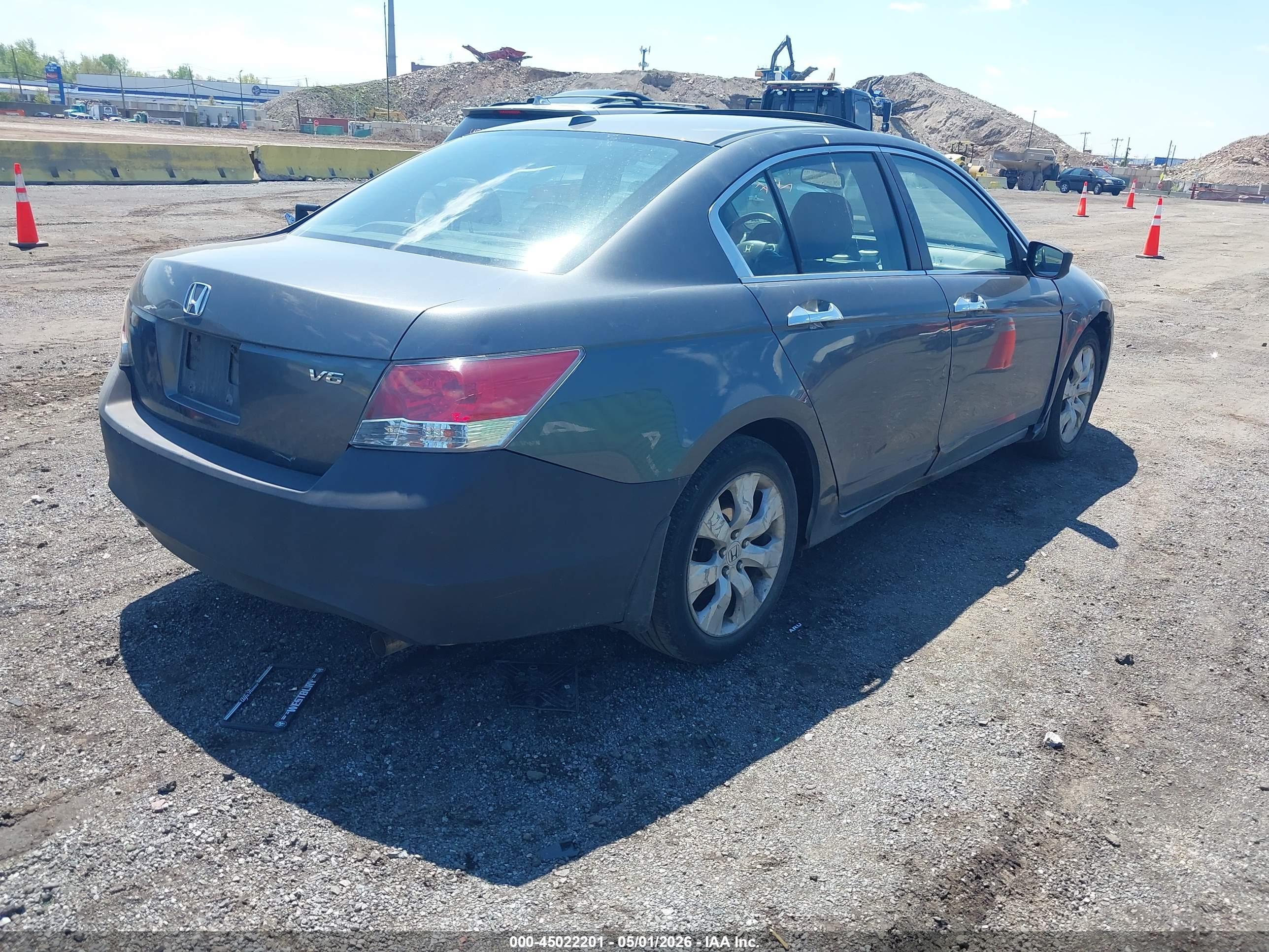 HONDA ACCORD image 4