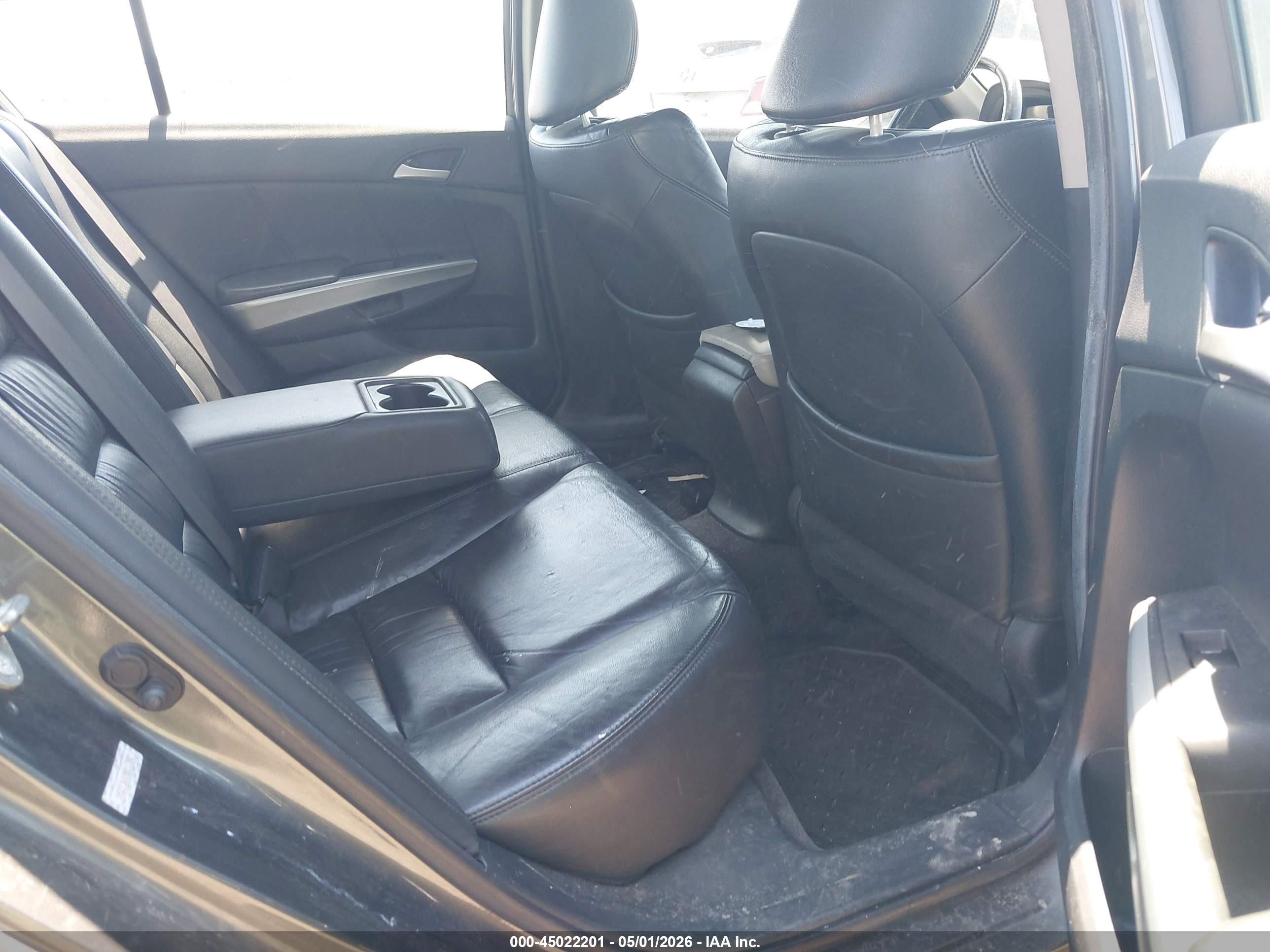 HONDA ACCORD image 8