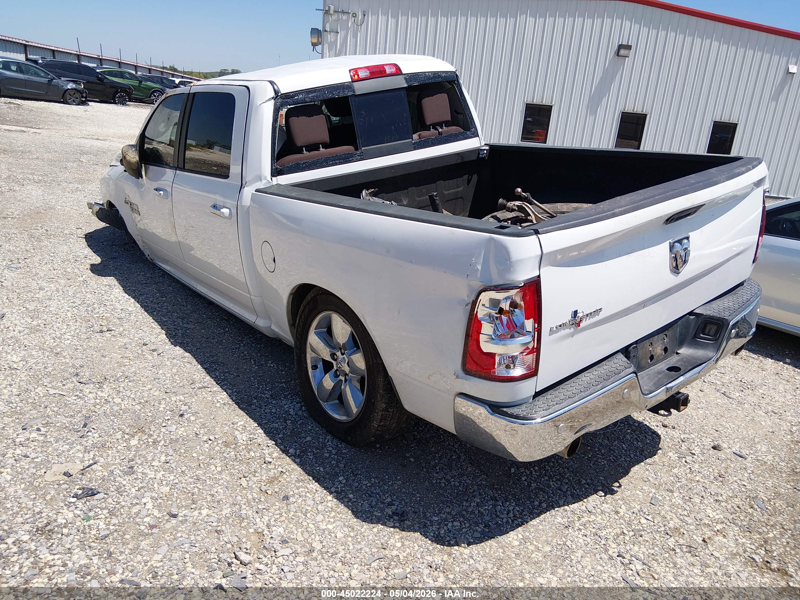 RAM 1500 image 3