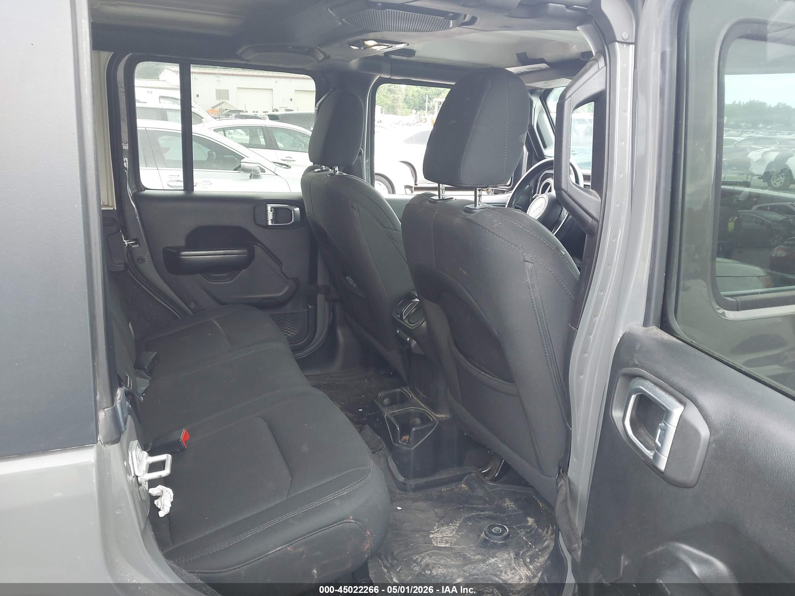 JEEP WRANGLER image 8