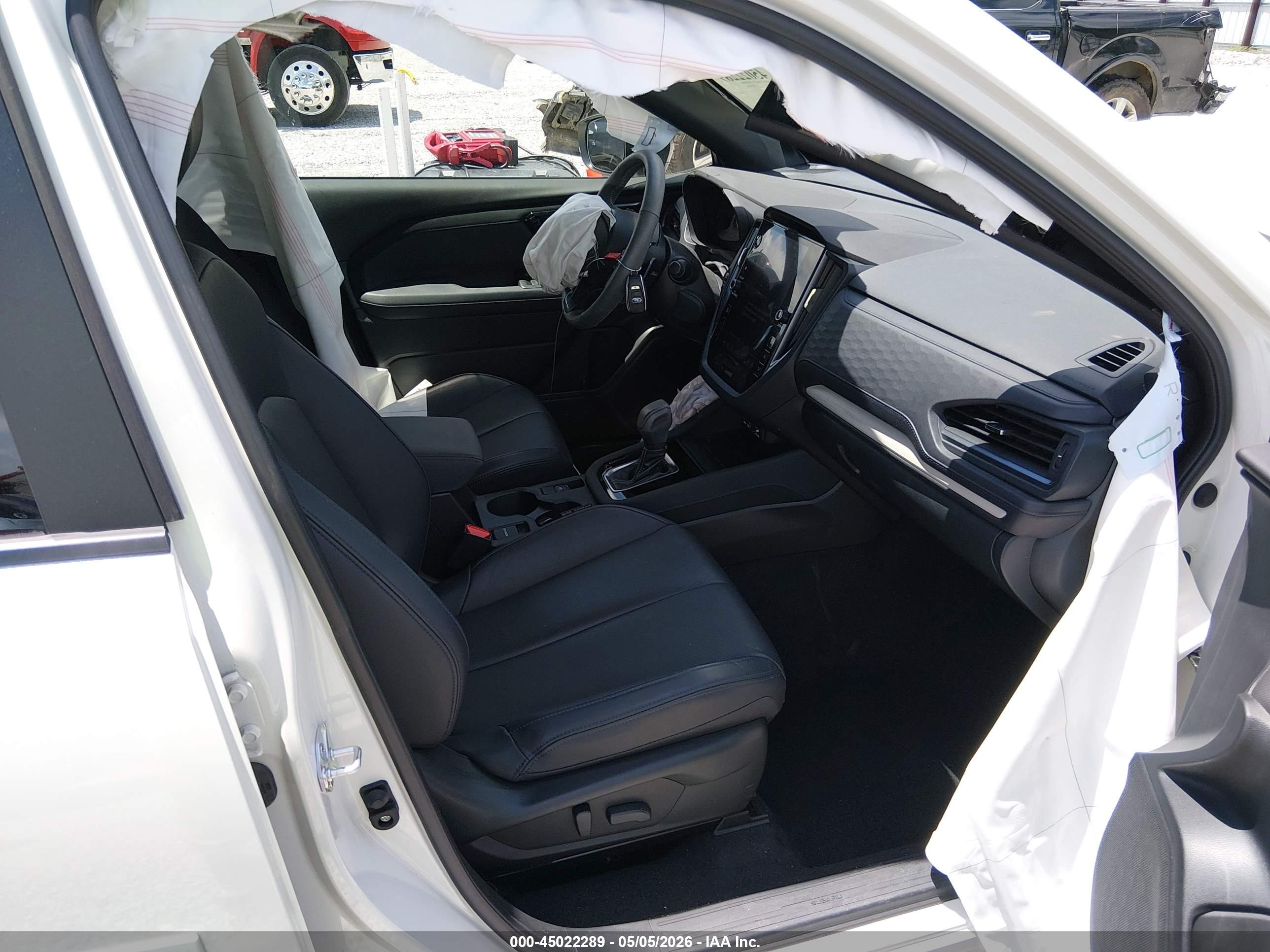 SUBARU FORESTER image 5