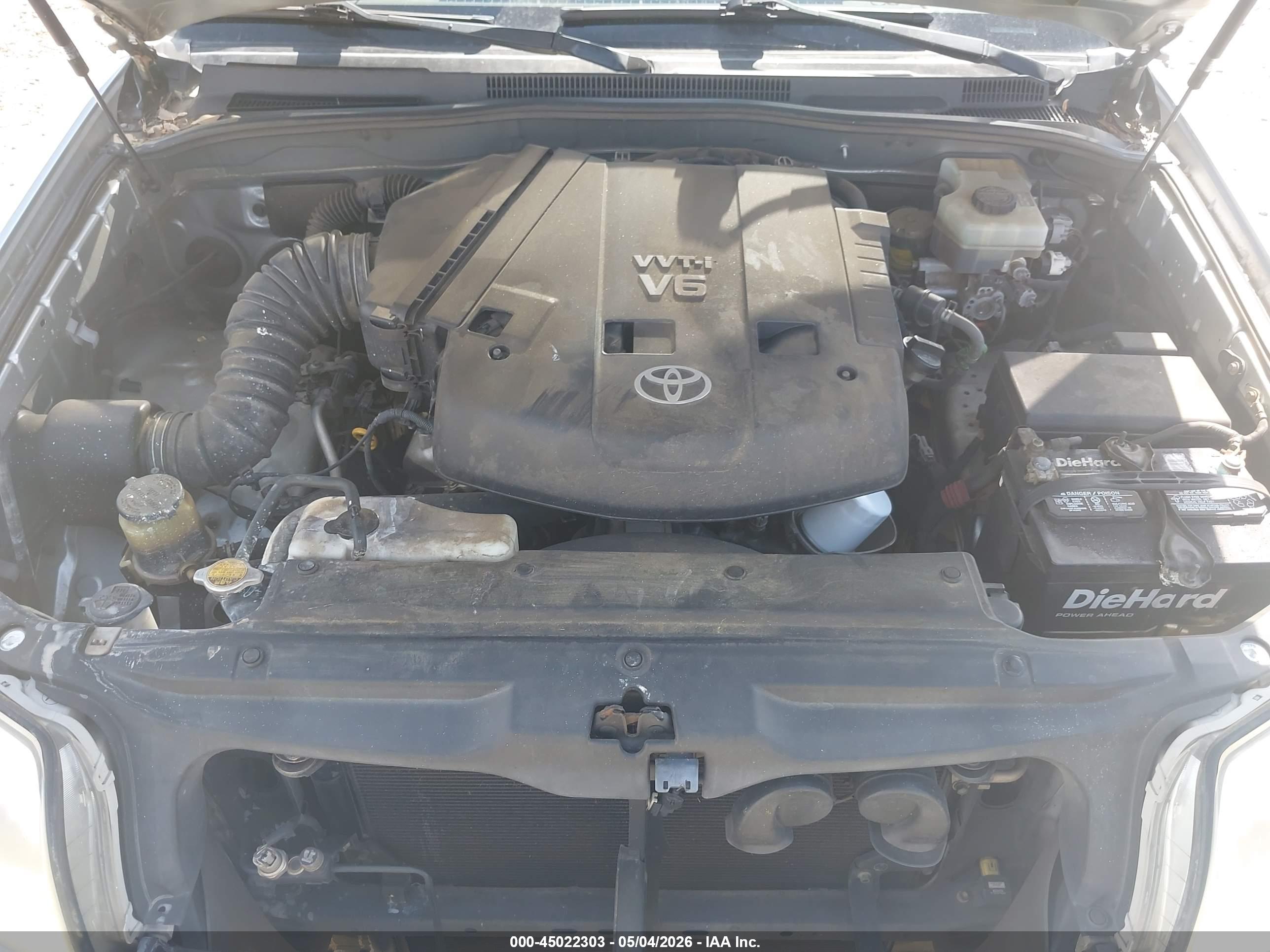 TOYOTA 4RUNNER image 10