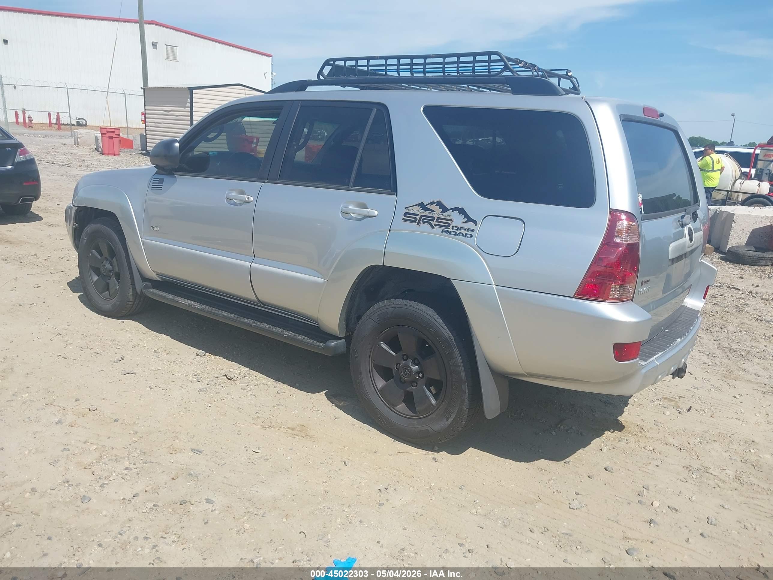 TOYOTA 4RUNNER image 3