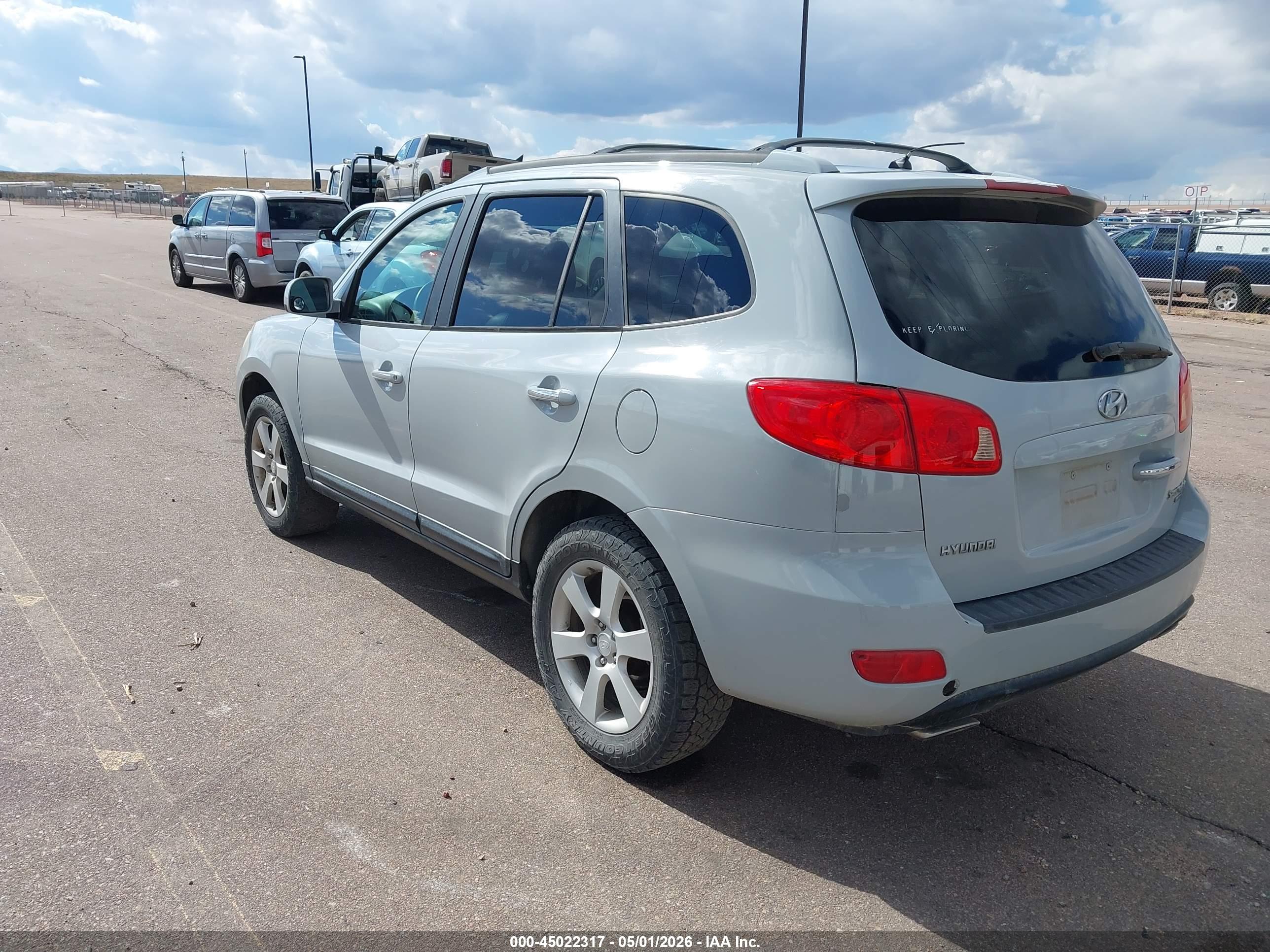 HYUNDAI SANTA image 3