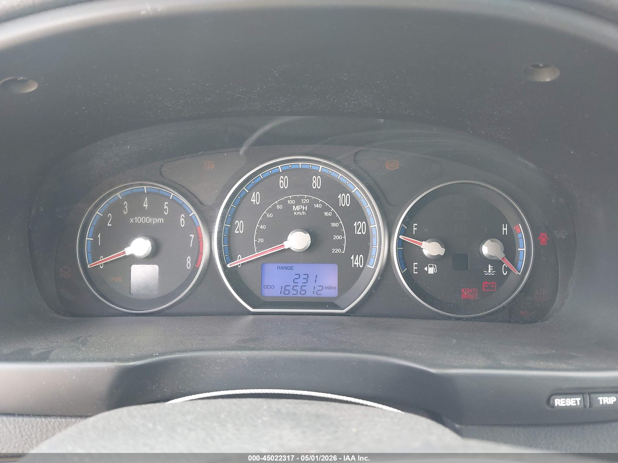 HYUNDAI SANTA image 7