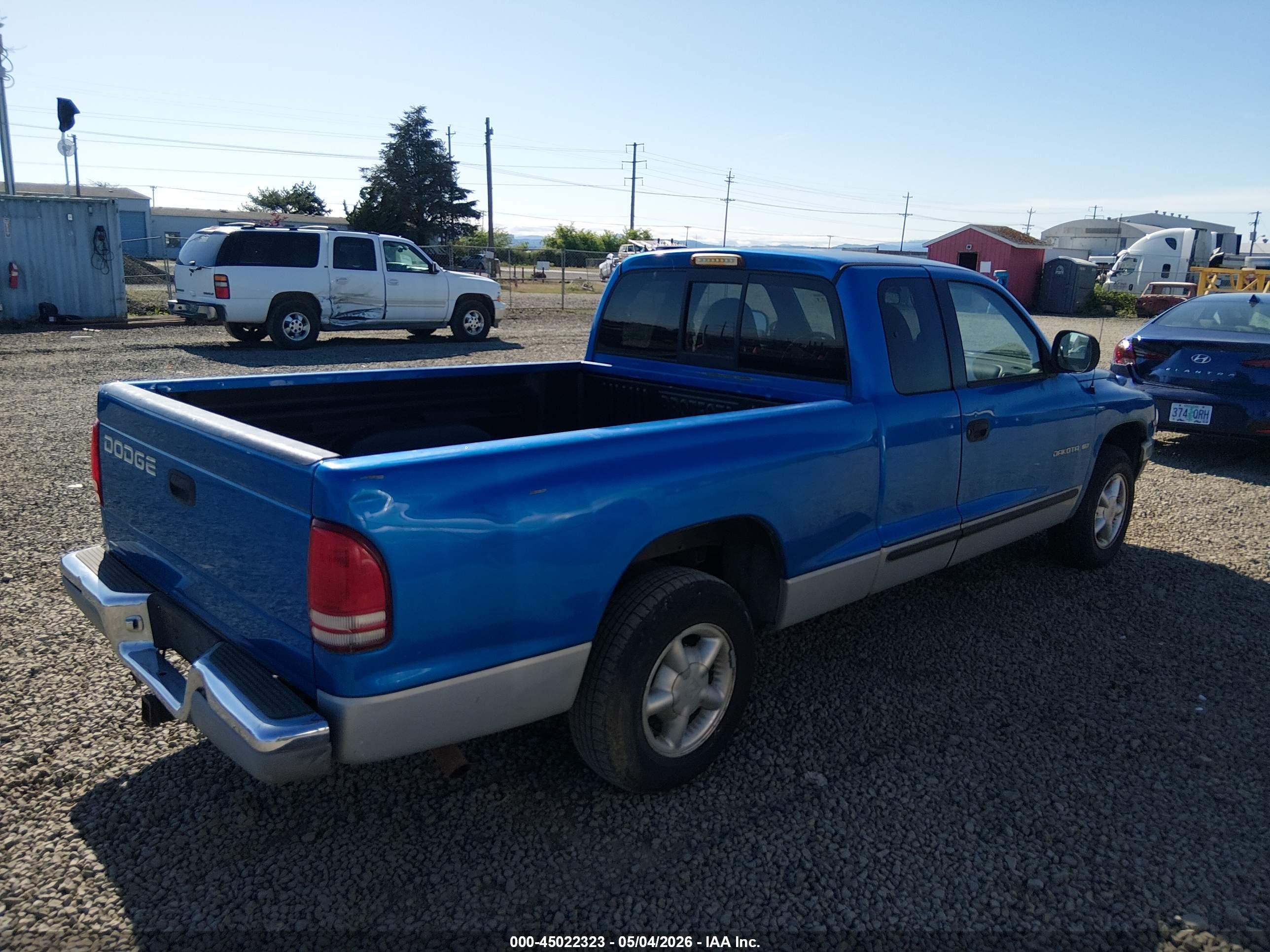 DODGE DAKOTA image 4
