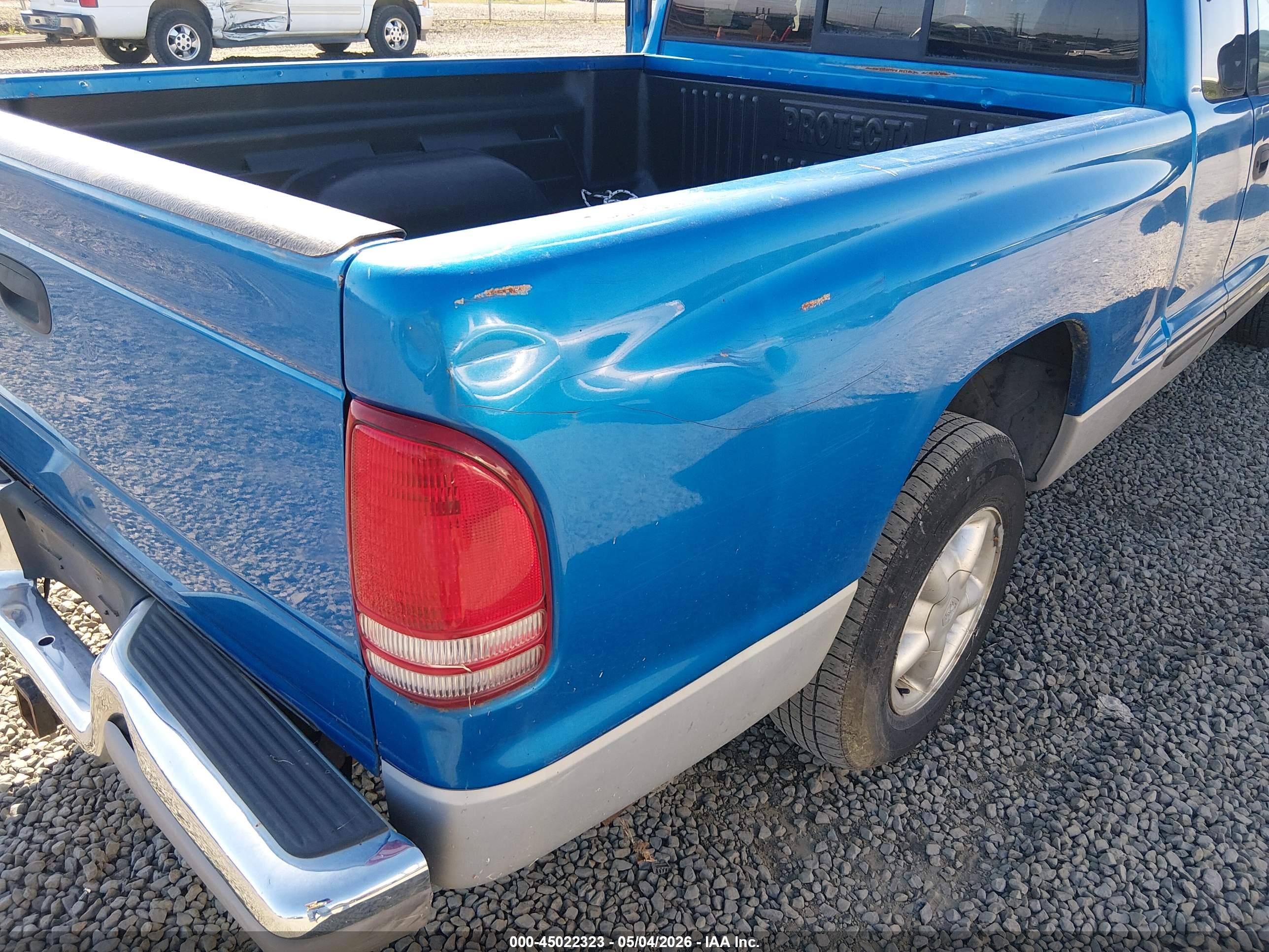 DODGE DAKOTA image 6