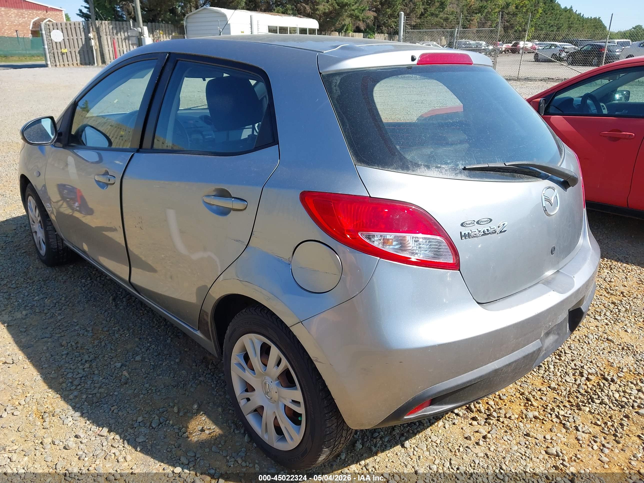 MAZDA MAZDA2 image 3