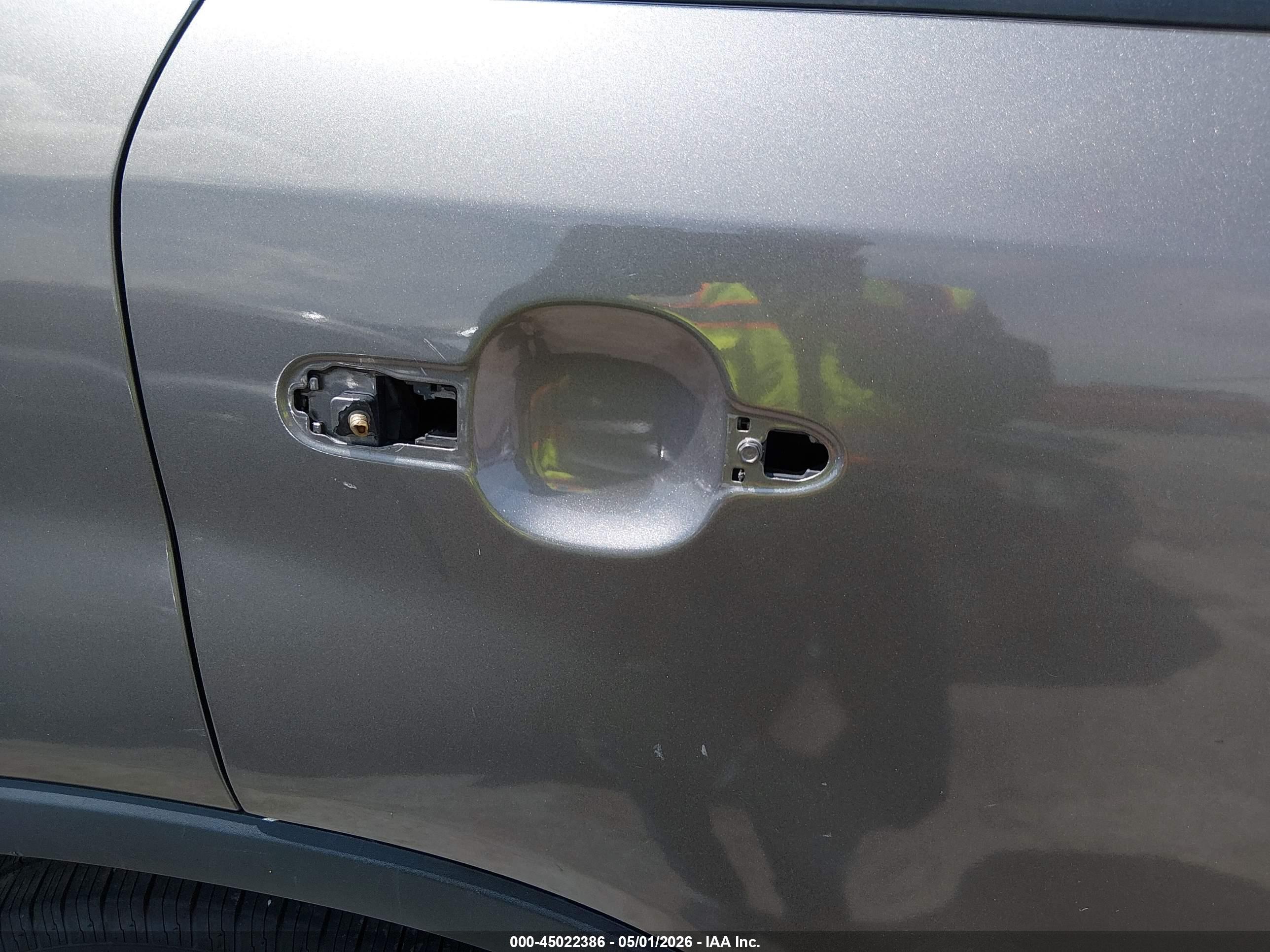 KIA SORENTO image 6