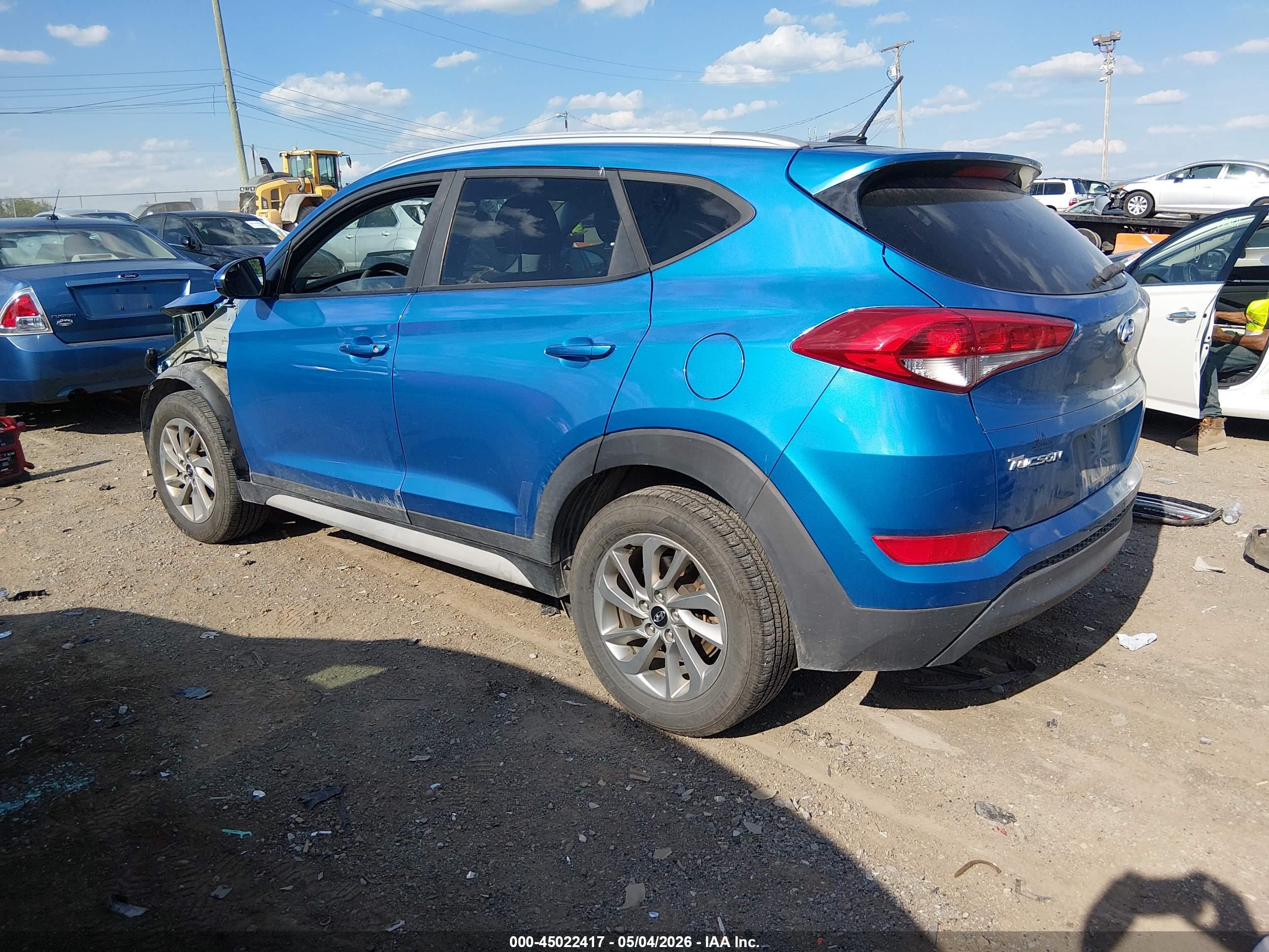 HYUNDAI TUCSON image 3