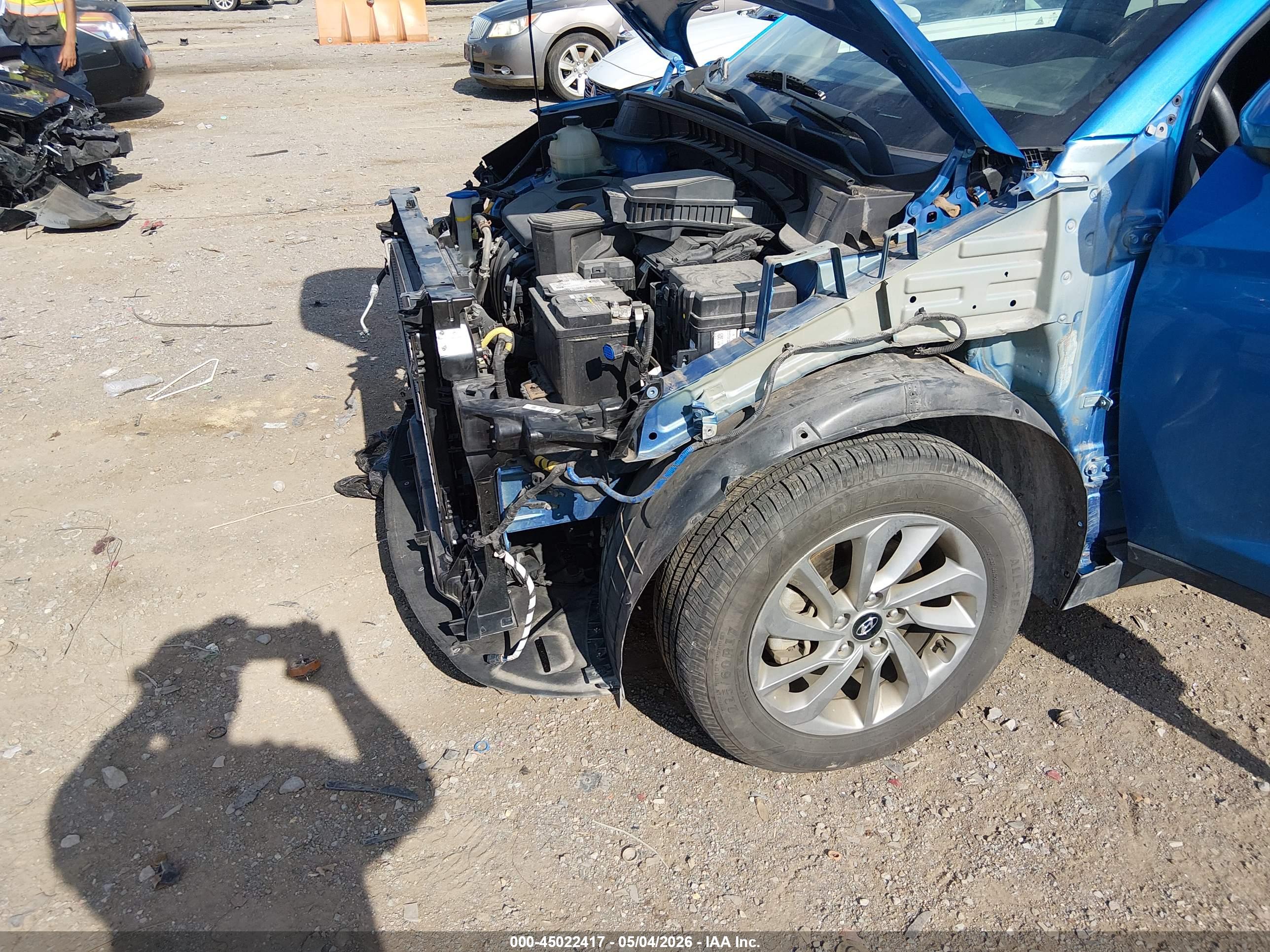 HYUNDAI TUCSON image 6