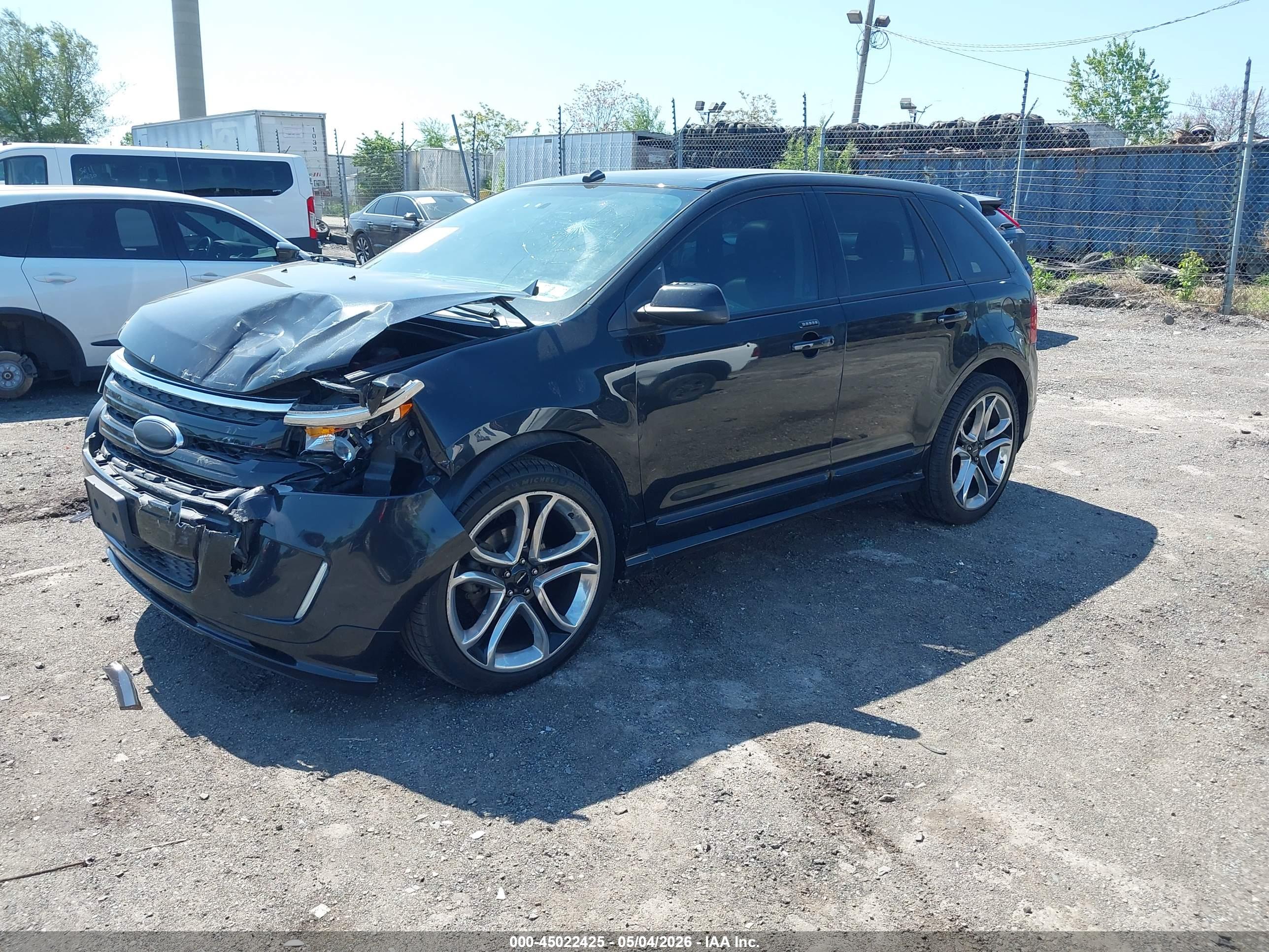 FORD EDGE image 2