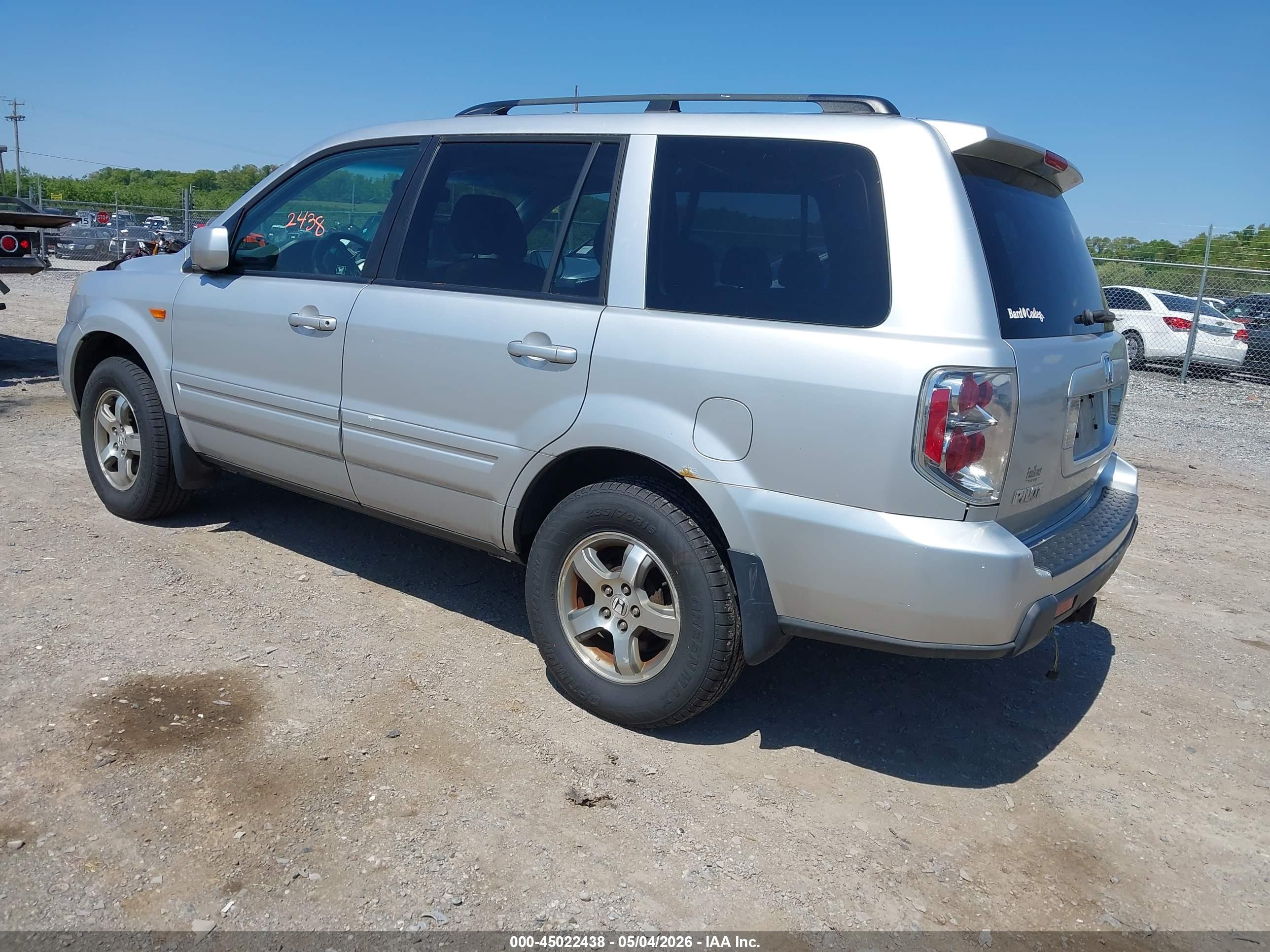 HONDA PILOT image 3