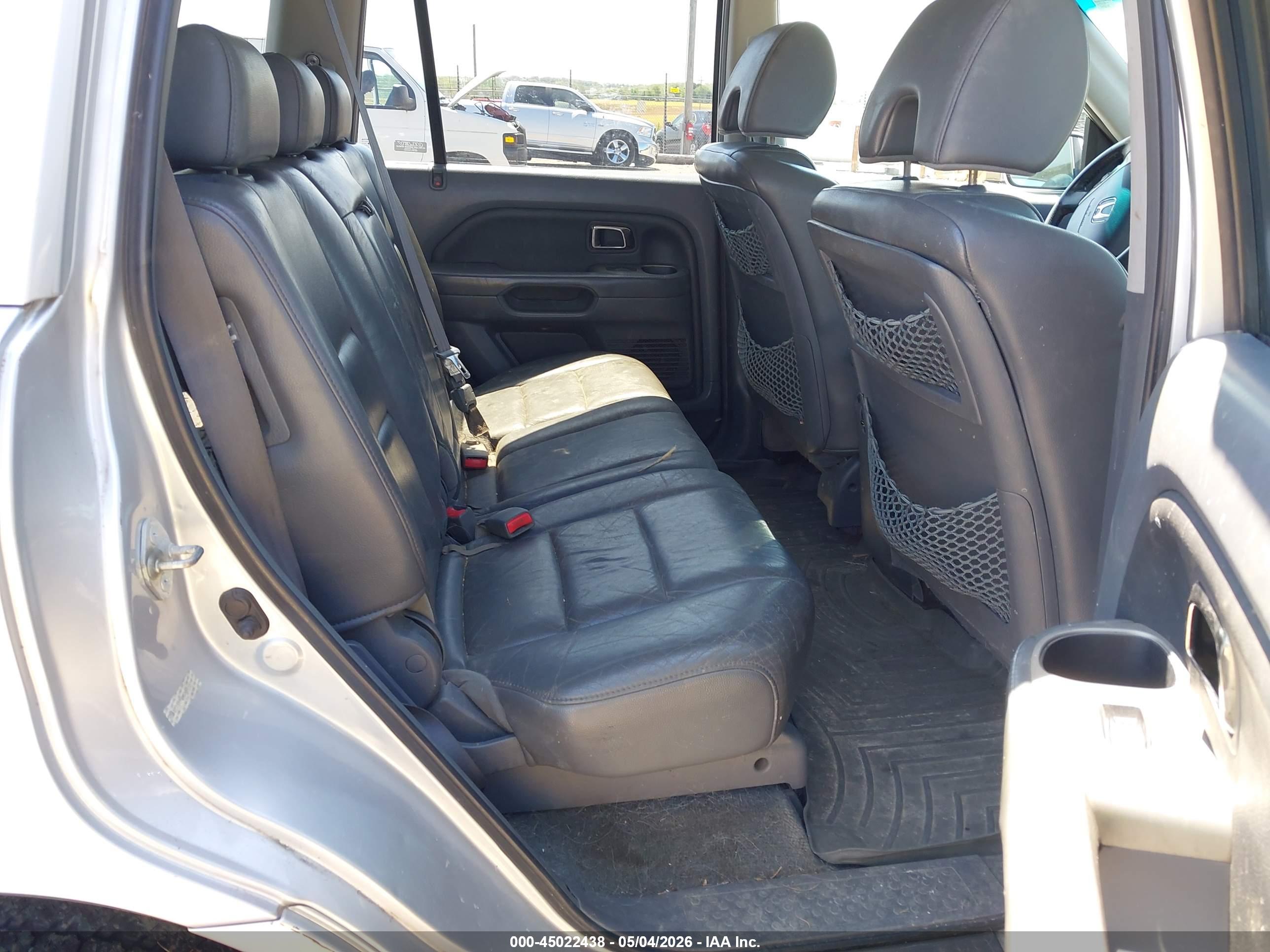 HONDA PILOT image 8