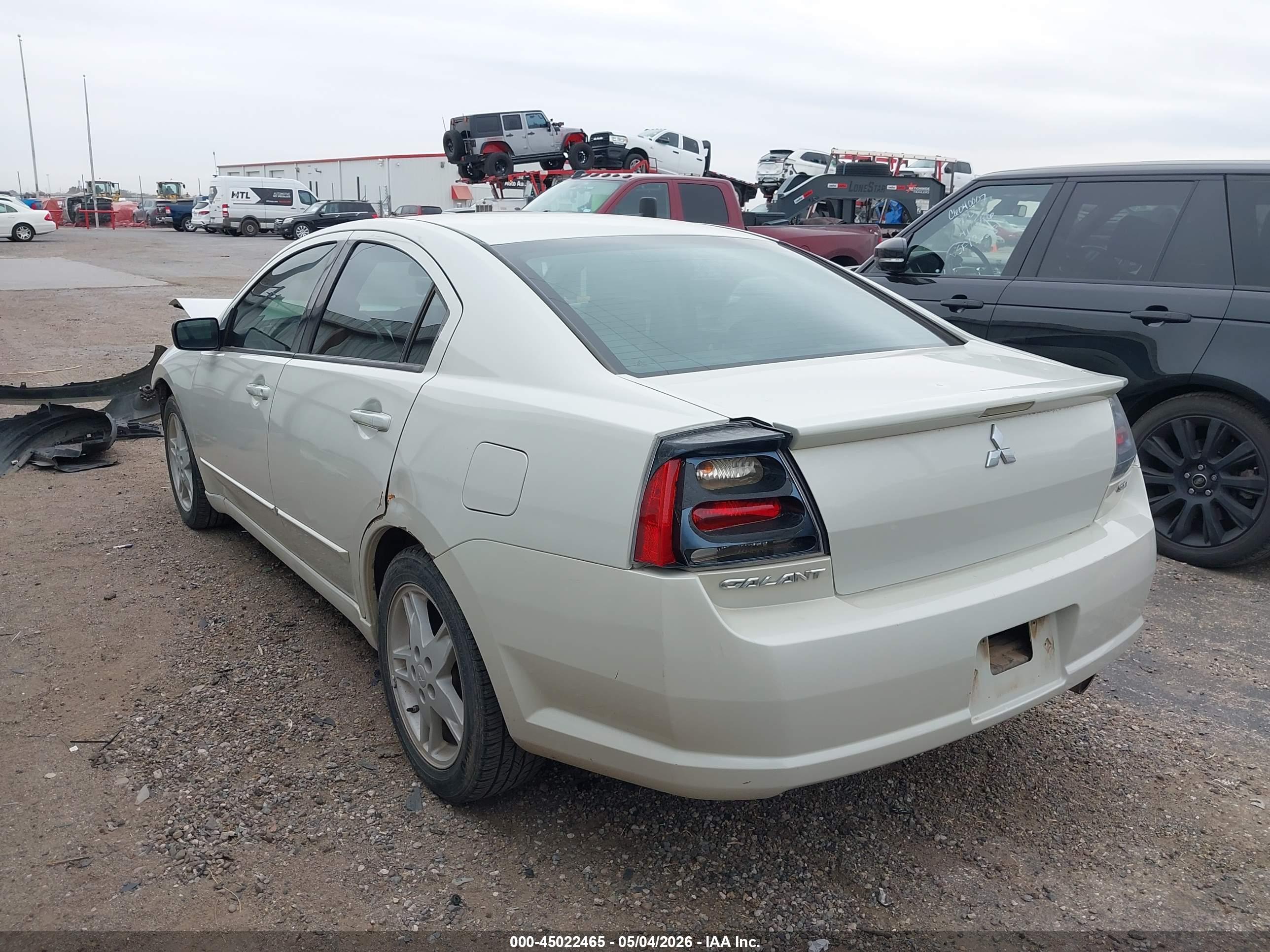 MITSUBISHI GALANT image 3