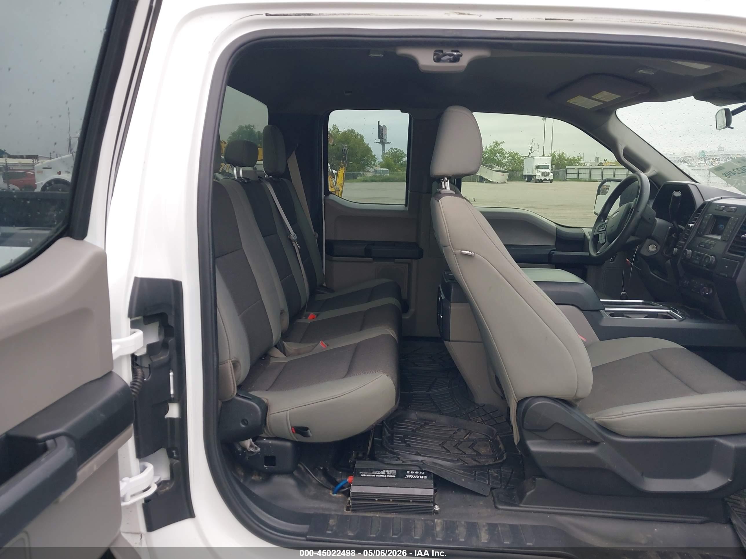 FORD F-150 image 8