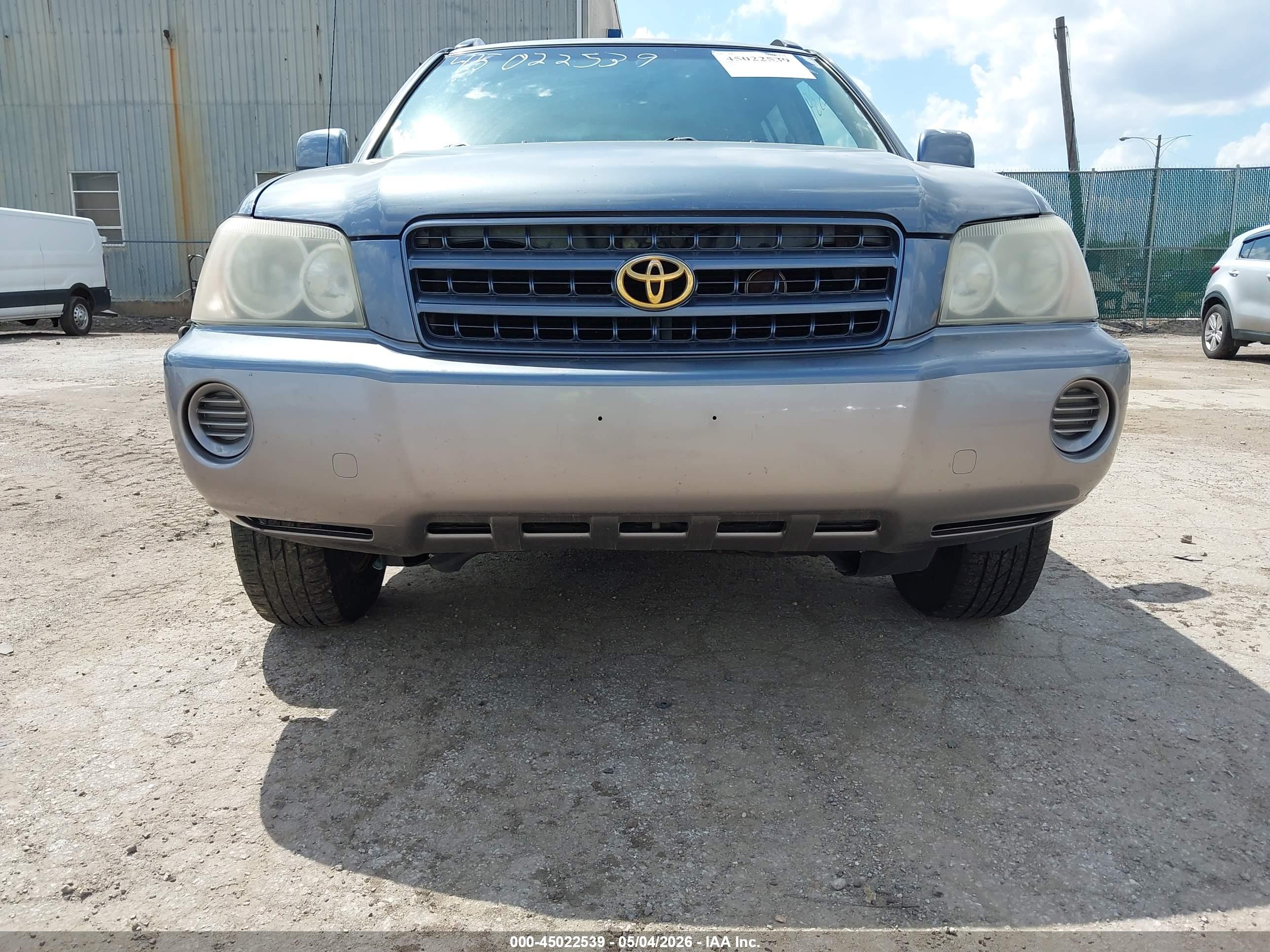 TOYOTA HIGHLANDER image 6