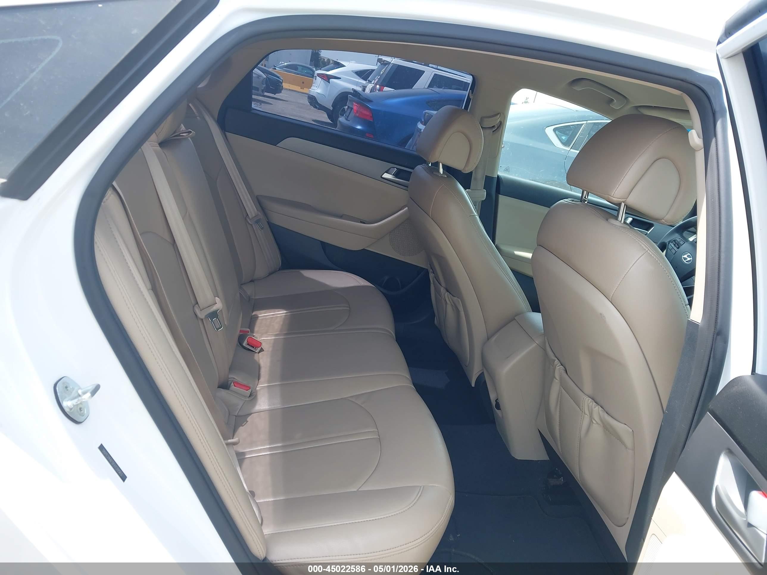 HYUNDAI SONATA image 8