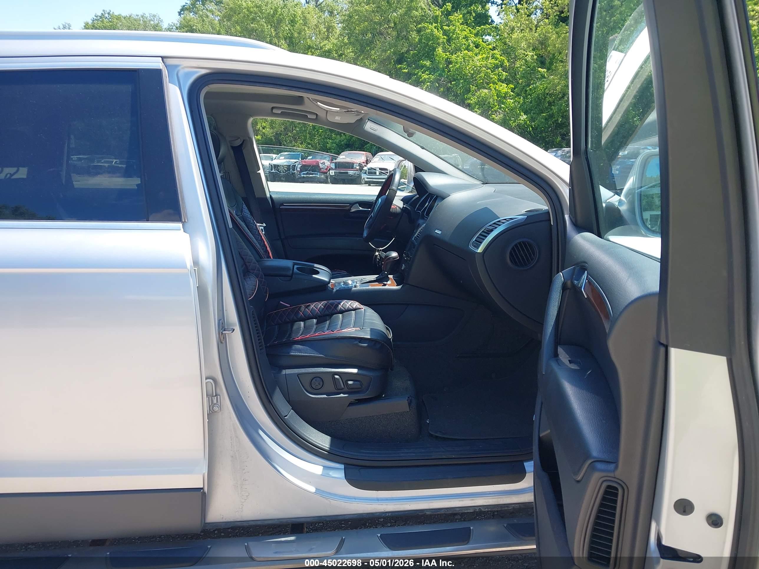 AUDI Q7 image 5