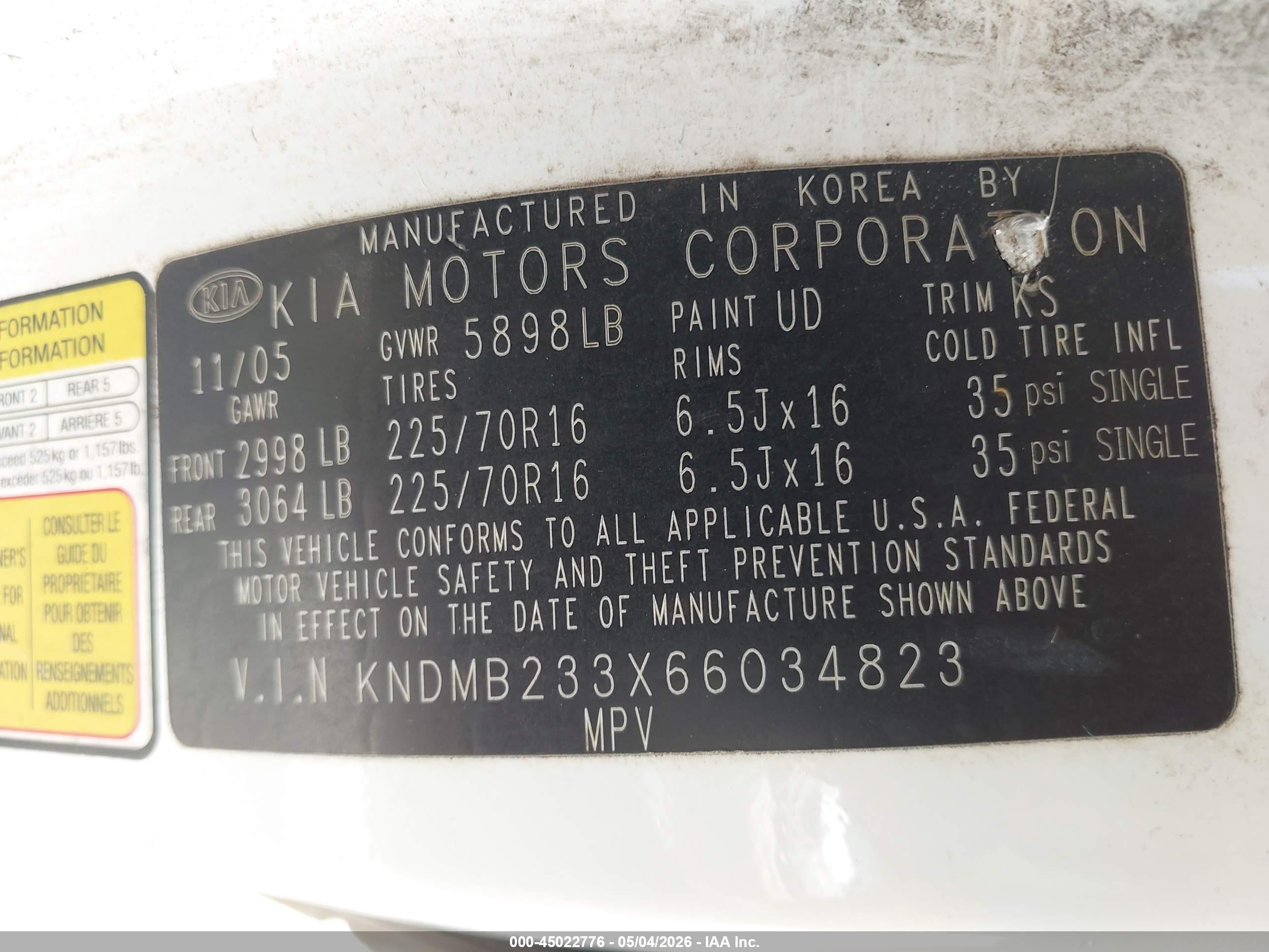 KIA SEDONA image 9