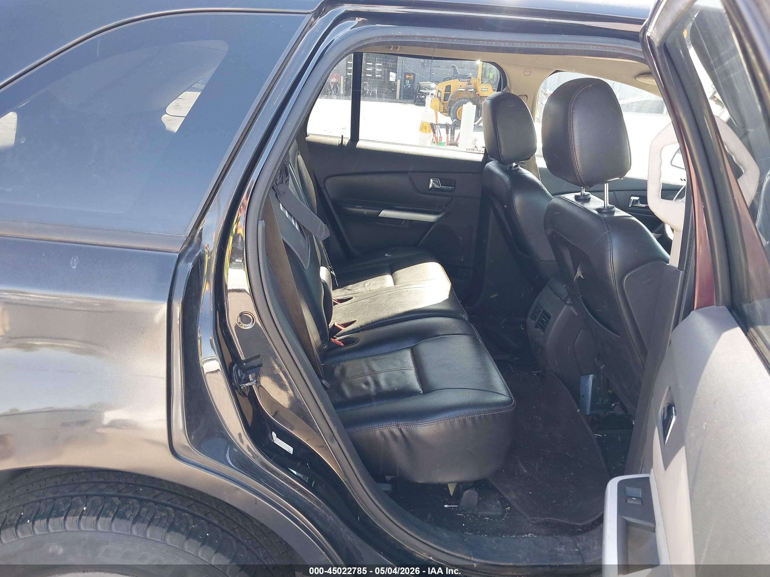 FORD EDGE image 8