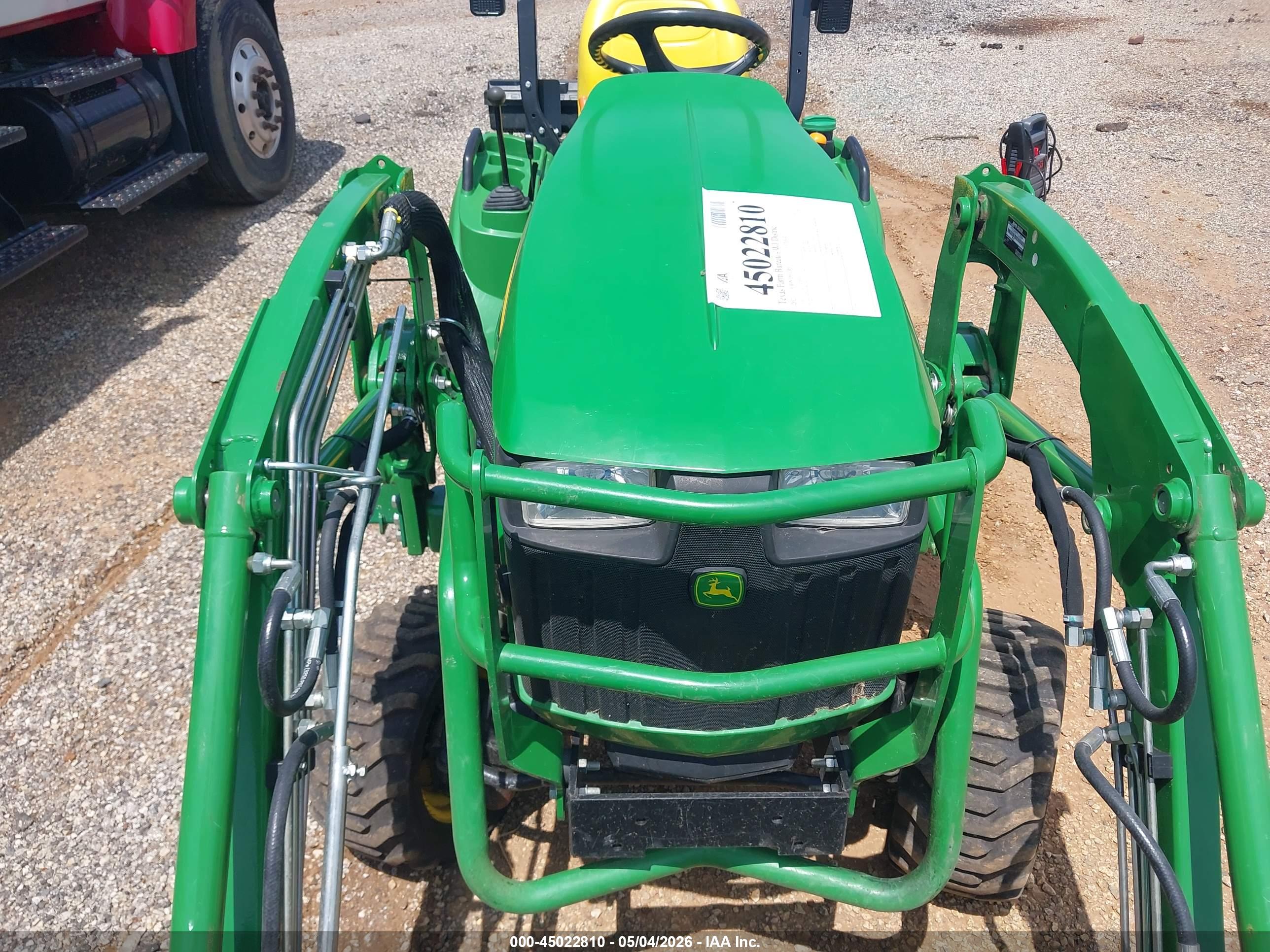 JOHN DEERE image 10