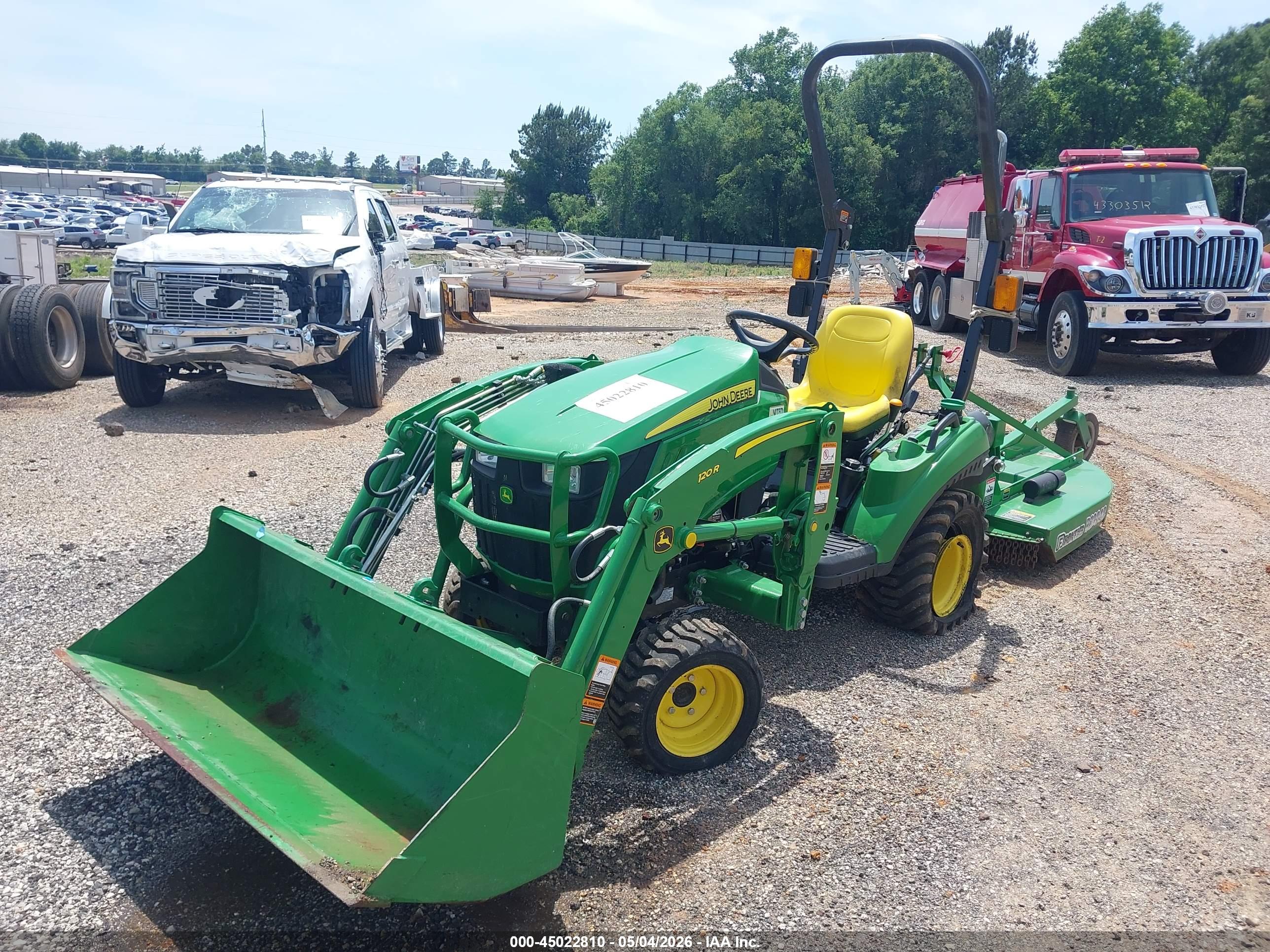 JOHN DEERE image 2