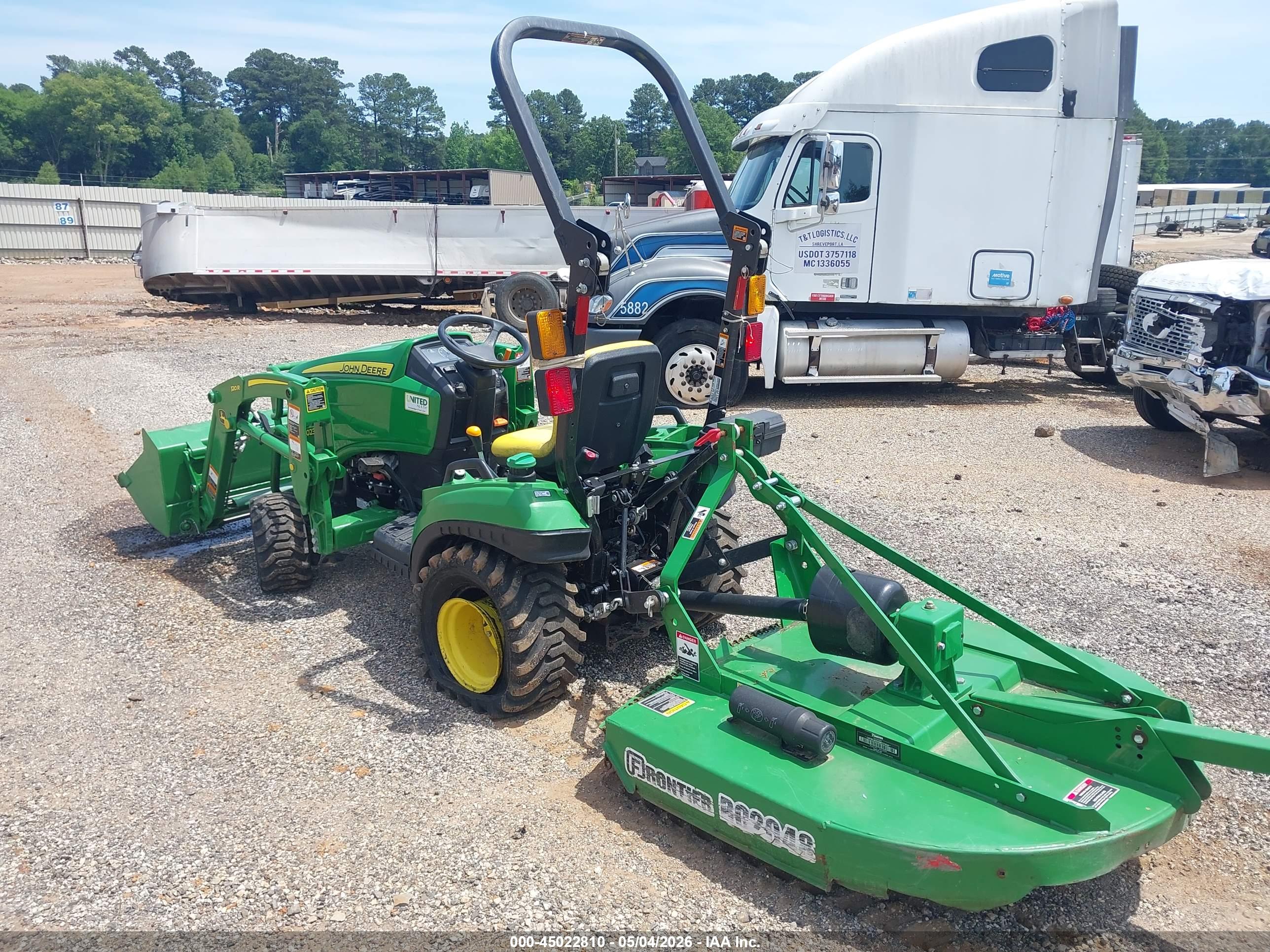 JOHN DEERE image 3