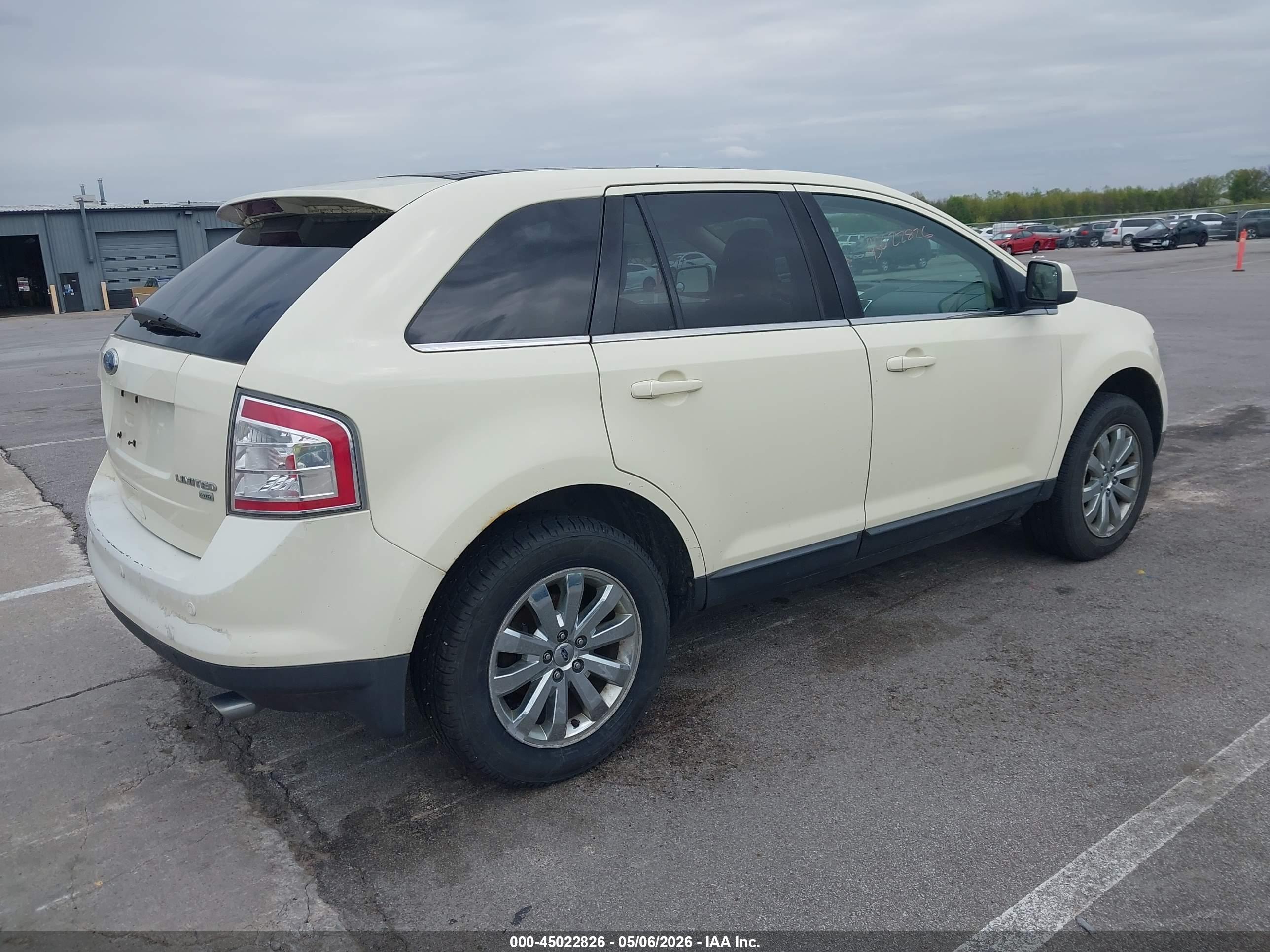 FORD EDGE image 4