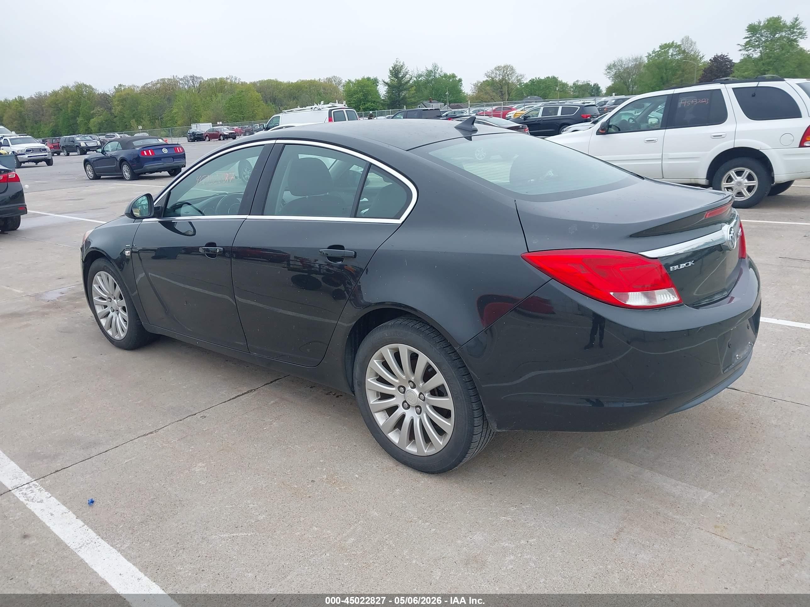 BUICK REGAL image 3