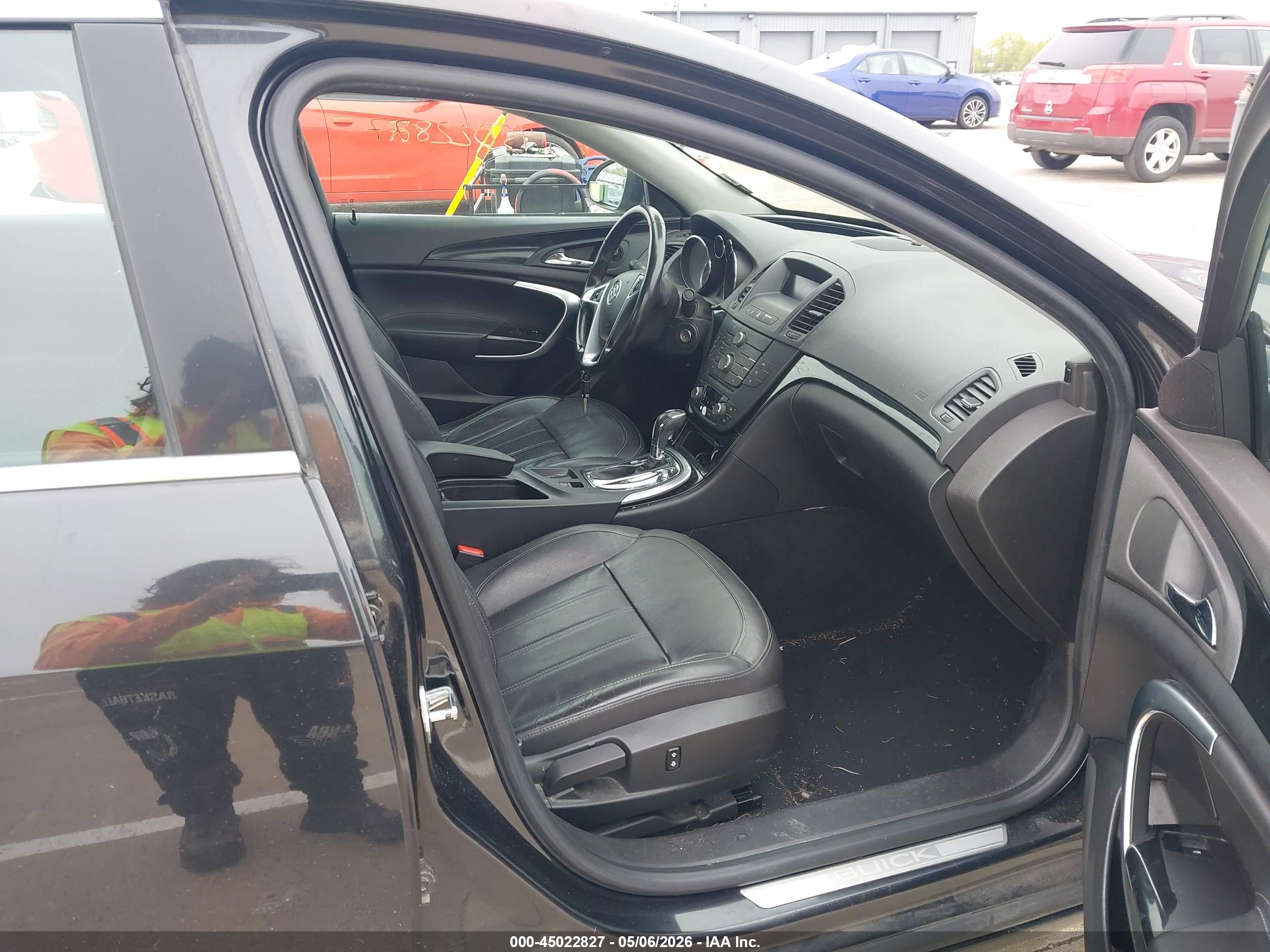 BUICK REGAL image 5