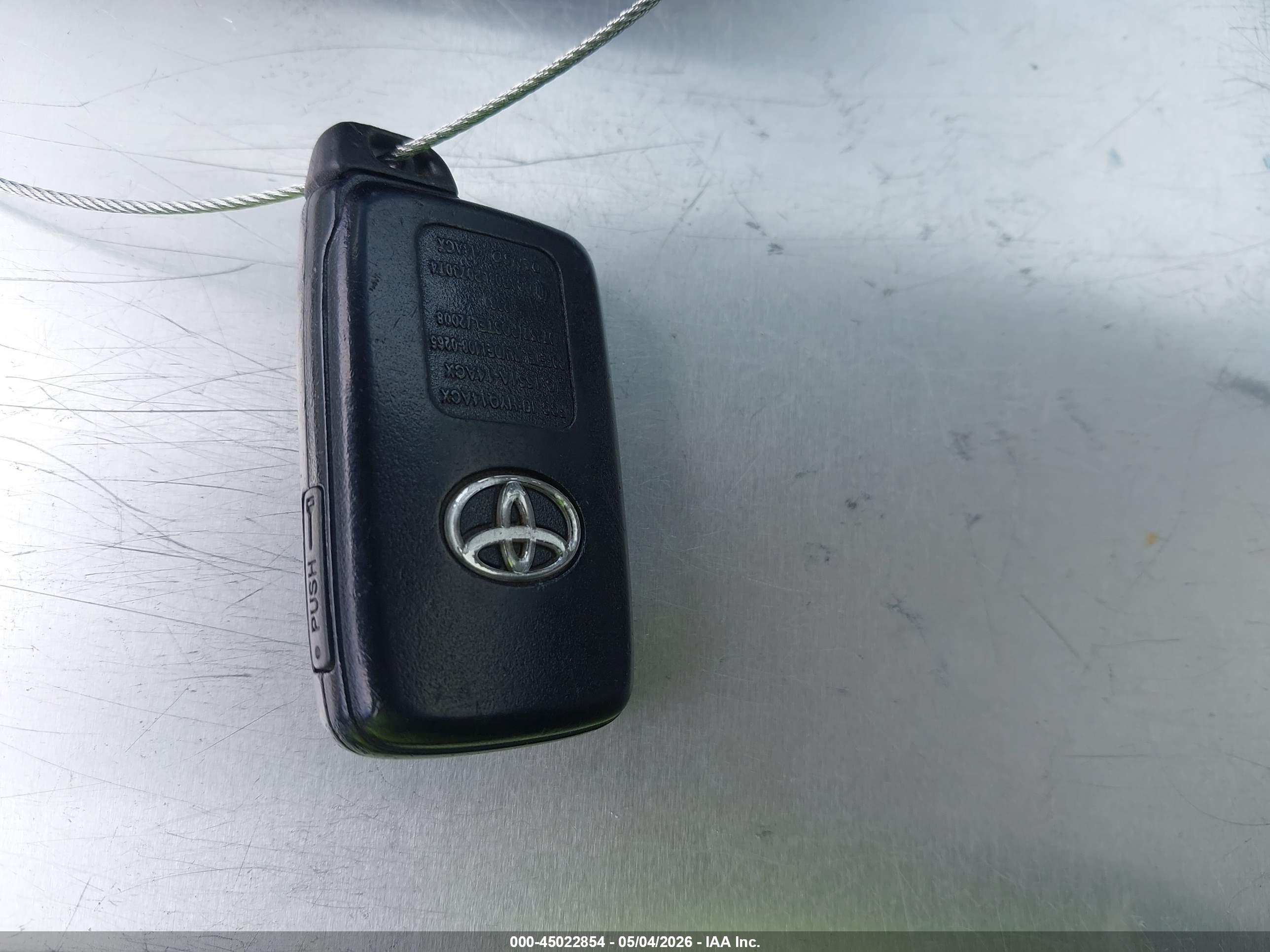 TOYOTA PRIUS image 11