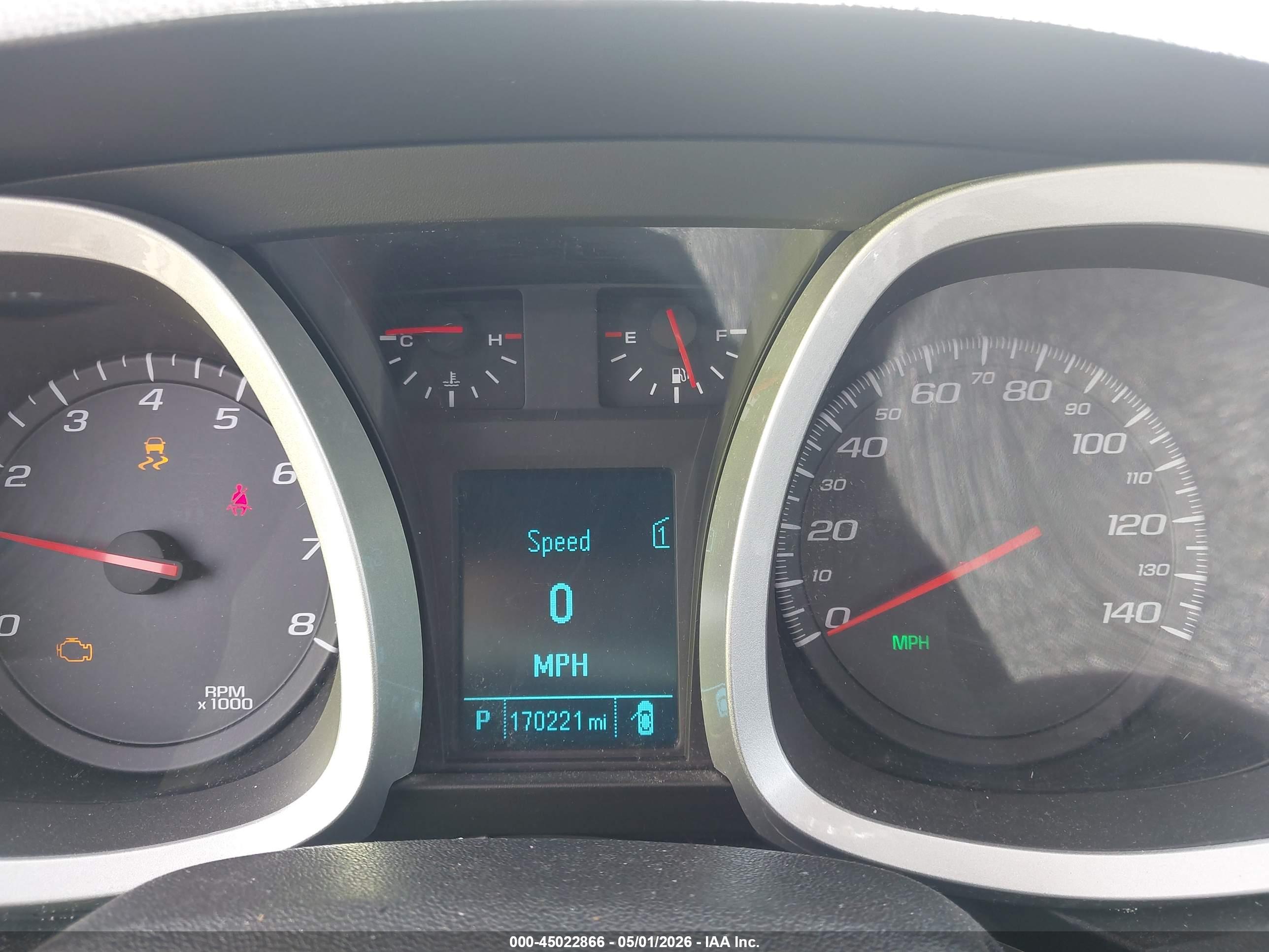 CHEVROLET EQUINOX image 7