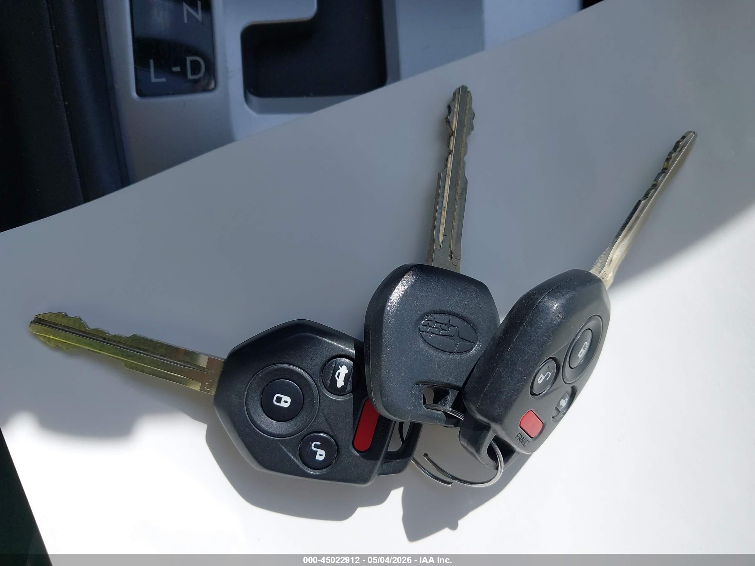 SUBARU FORESTER image 11