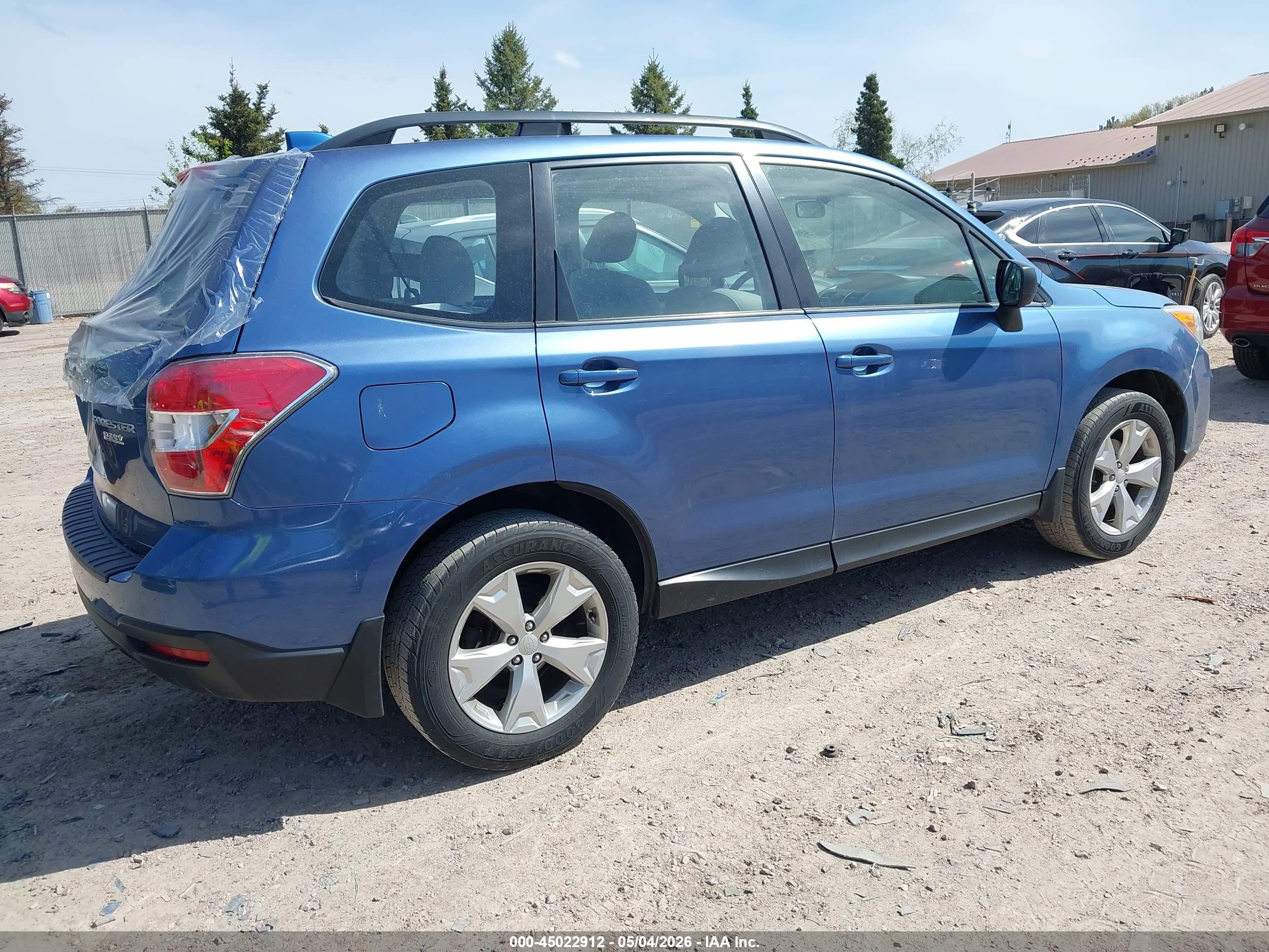 SUBARU FORESTER image 4