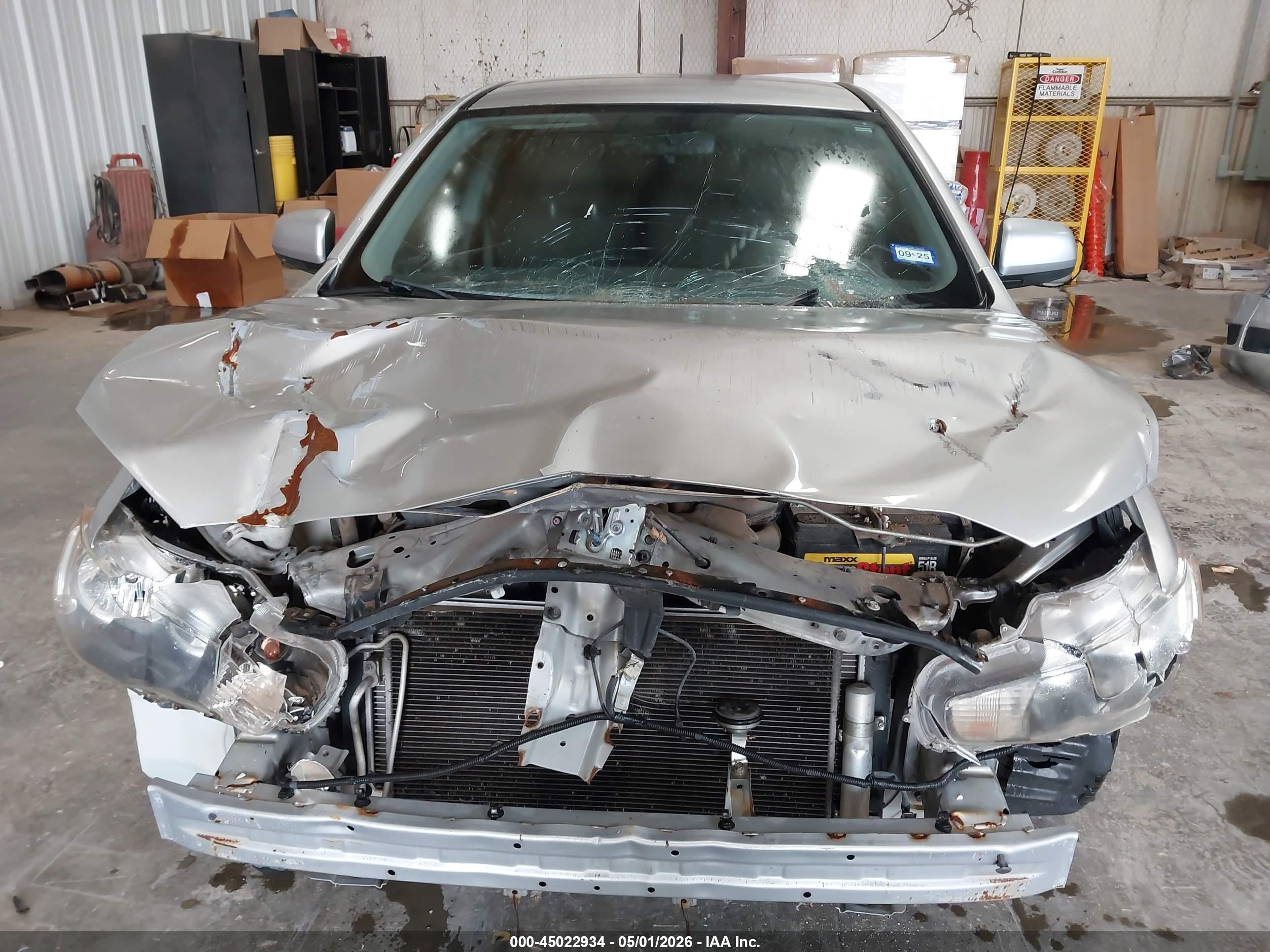 MITSUBISHI LANCER image 6